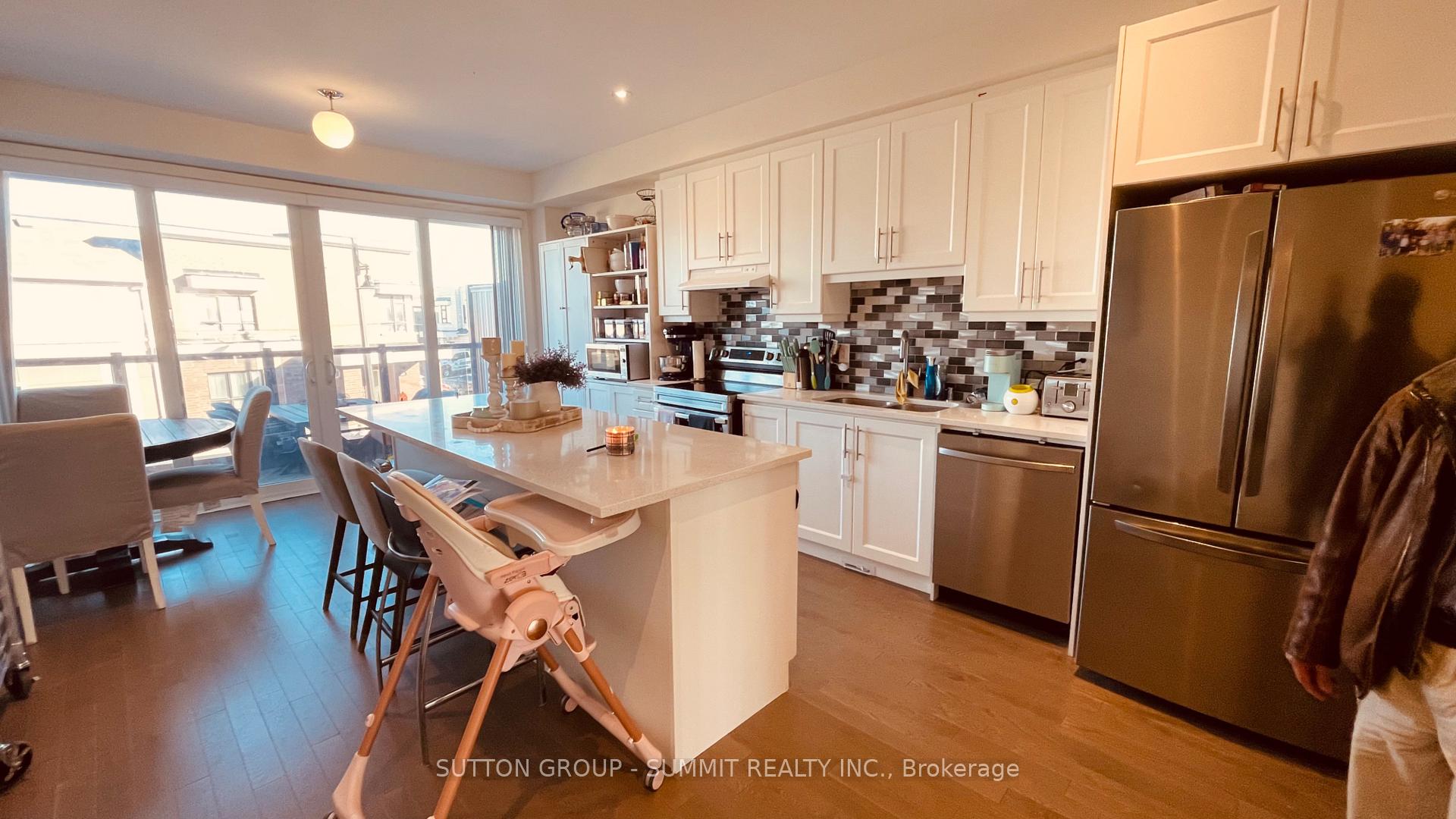 Photo 2 of 727 Port Darlington Road, Clarington, Bowmanville — HOMEH