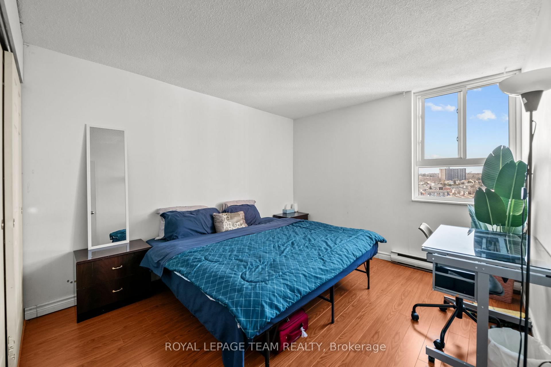 Photo 13 of Unit 1106, 2020 Jasmine Crescent, Ottawa, Beacon Hill South — HOMEH
