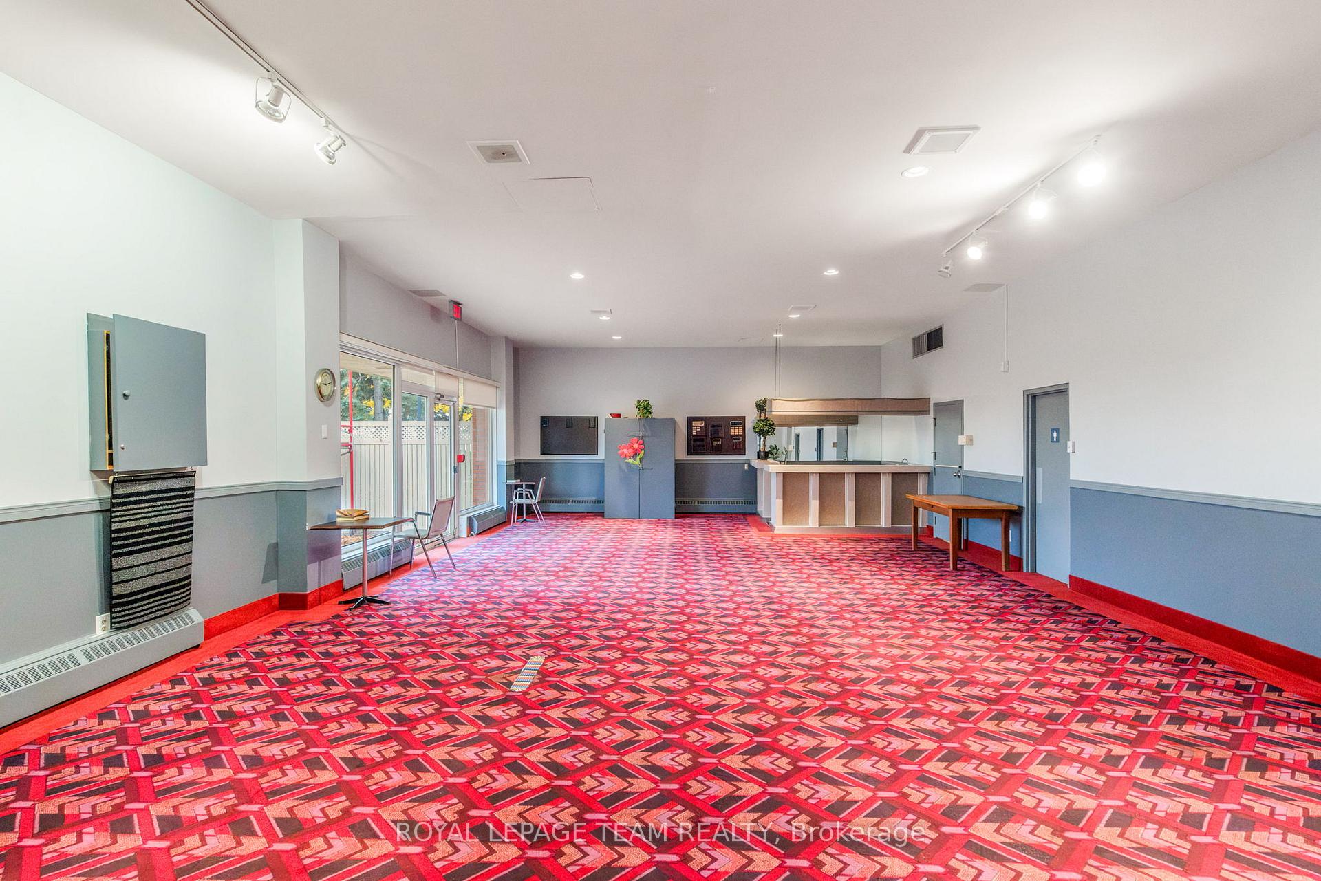 Photo 23 of Unit 1106, 2020 Jasmine Crescent, Ottawa, Beacon Hill South — HOMEH