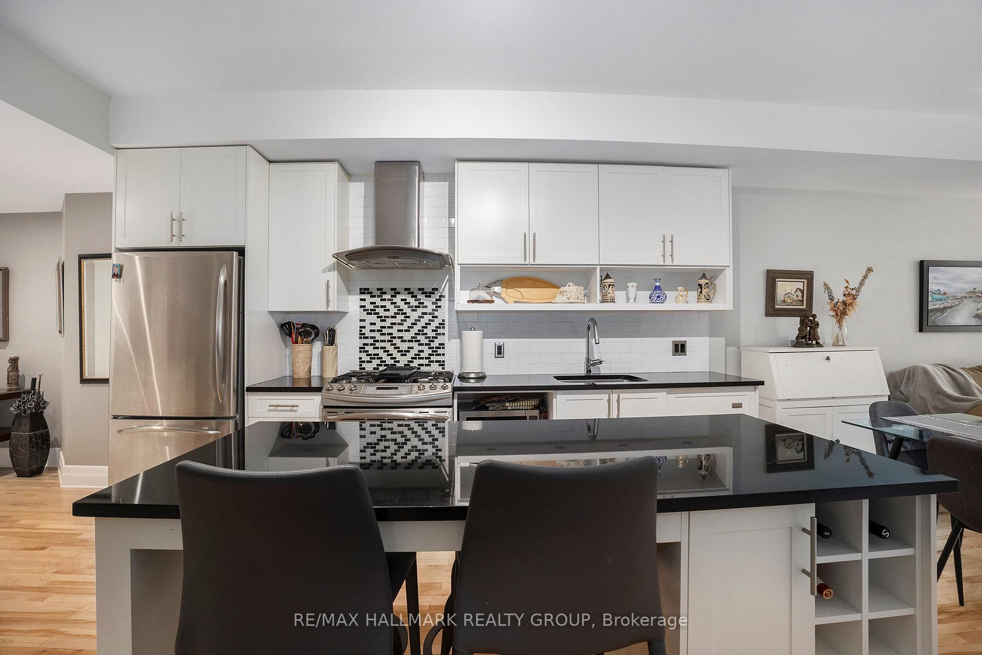 Photo 14 of Unit 105, 808 Bronson Avenue, Ottawa, Dows Lake — HOMEH