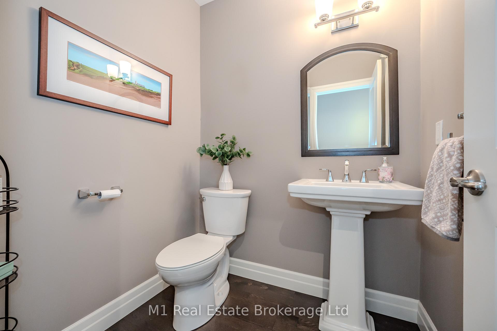 Photo 5 of Unit 62, 243 Grey Silo Road, Waterloo — HOMEH