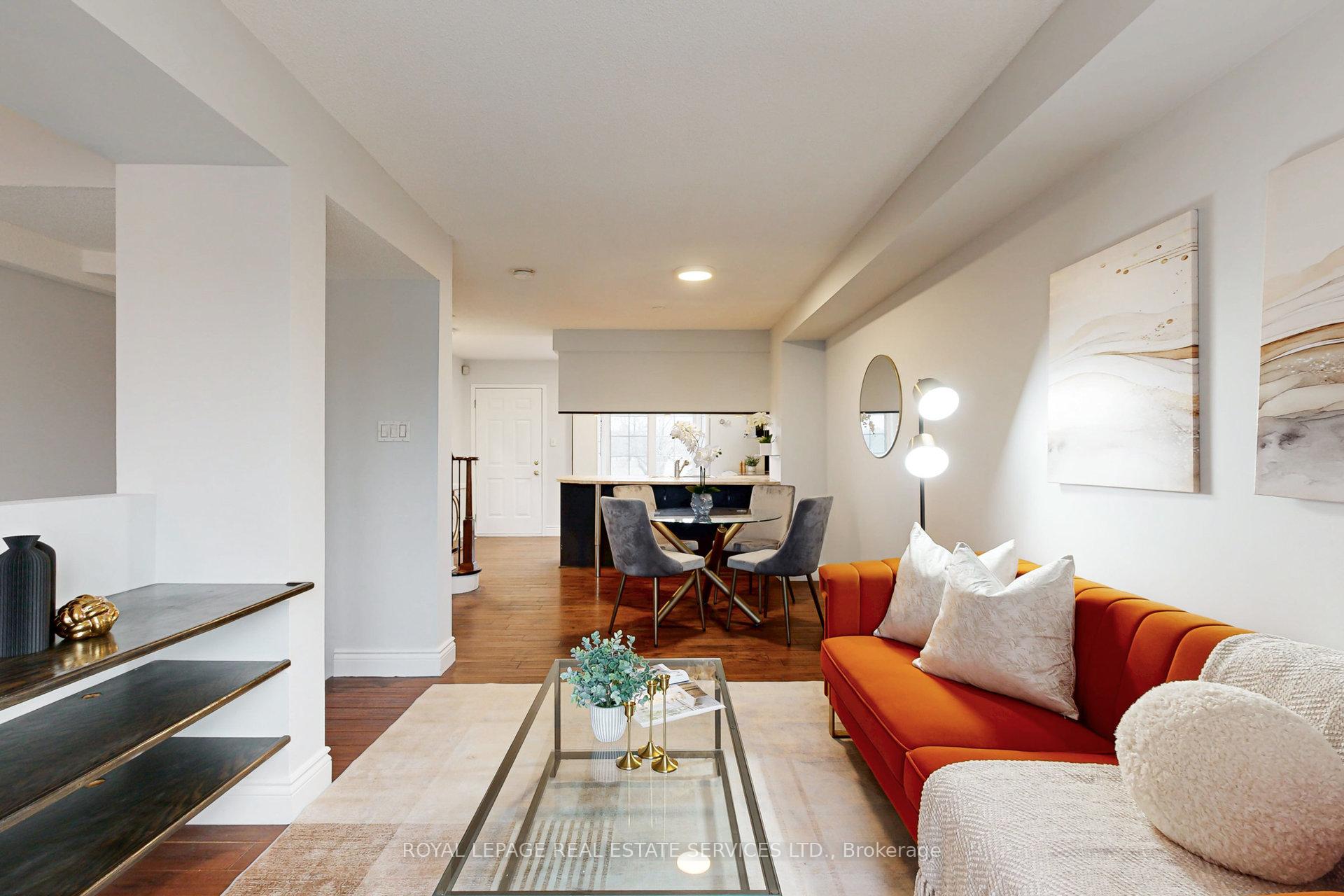 Photo 5 of Unit 11, 1623 Pickering Parkway, Pickering, Village East — HOMEH