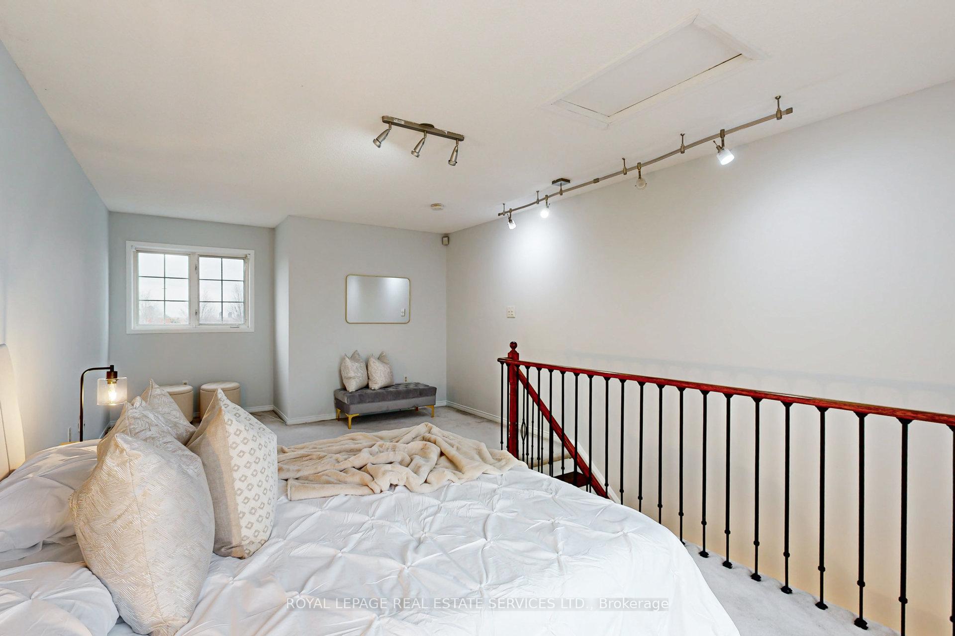 Photo 26 of Unit 11, 1623 Pickering Parkway, Pickering, Village East — HOMEH