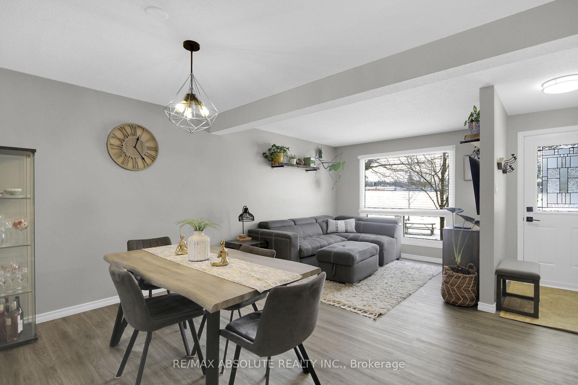 Photo 17 of 1356 Bakker Court, Ottawa, Convent Glen South — HOMEH