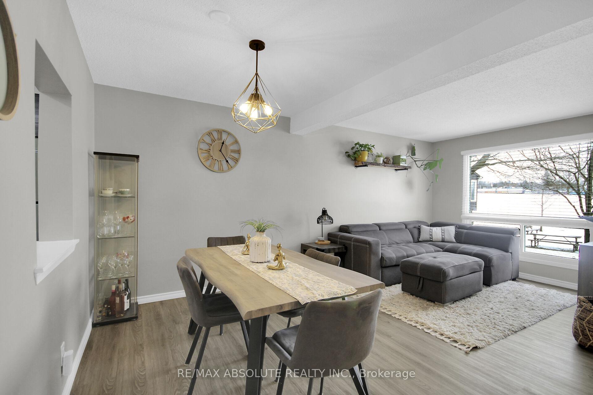 Photo 18 of 1356 Bakker Court, Ottawa, Convent Glen South — HOMEH