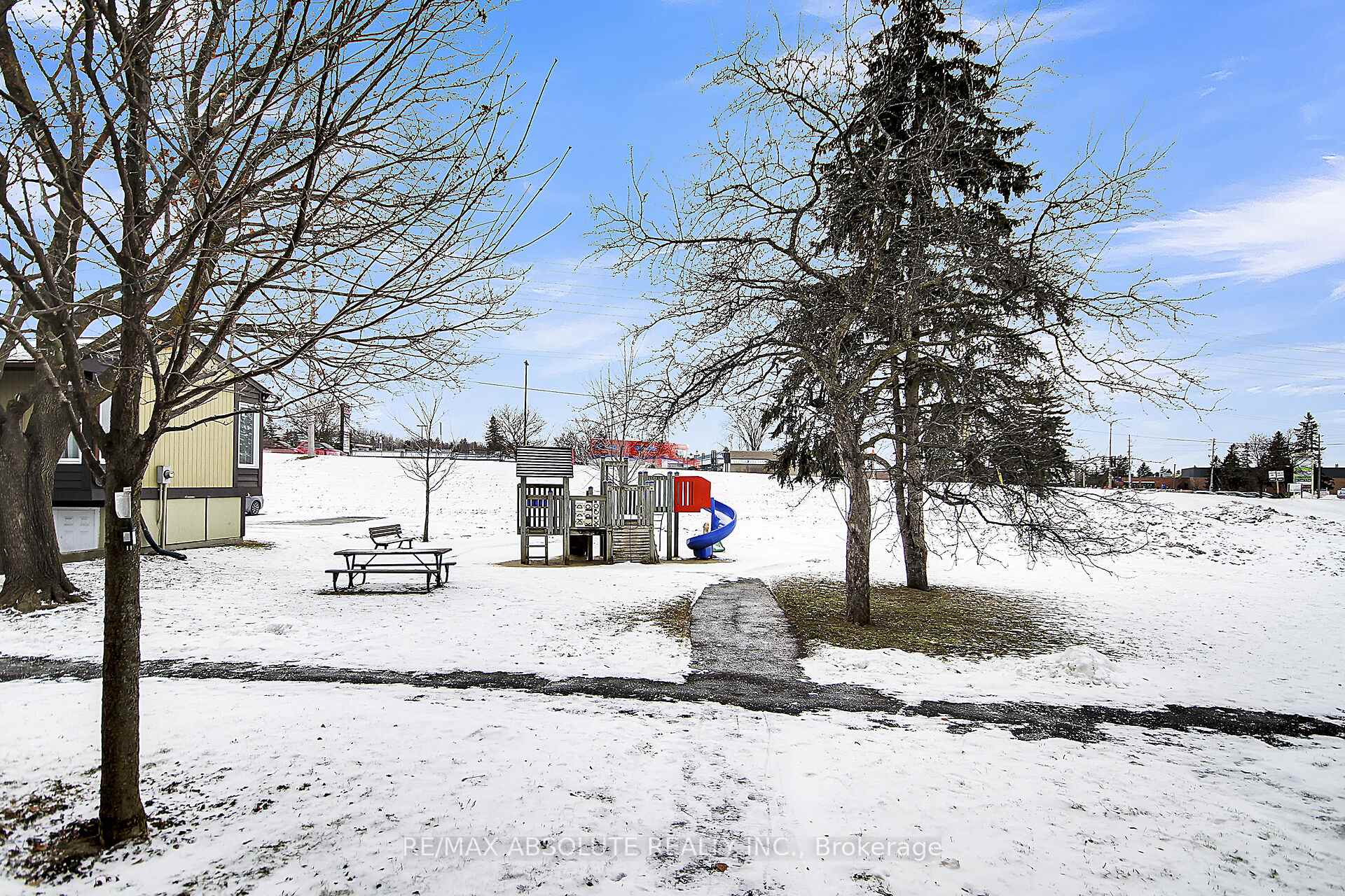 Photo 38 of 1356 Bakker Court, Ottawa, Convent Glen South — HOMEH