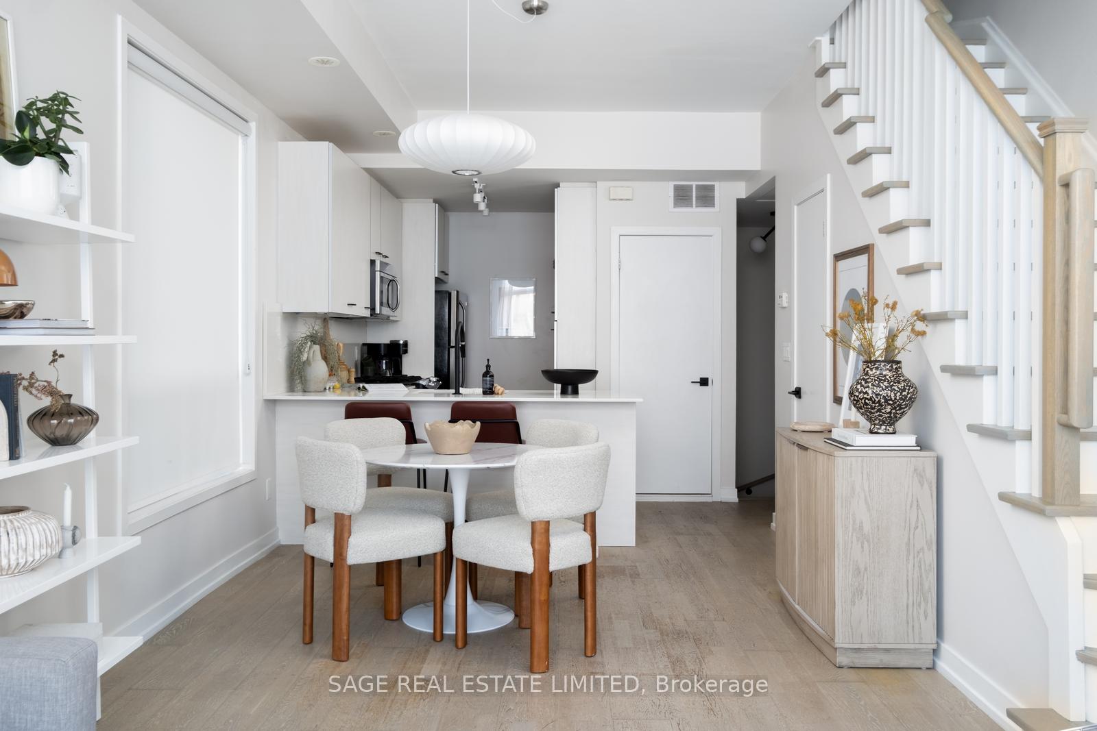 Photo 7 of Unit 8, 1321 Gerrard Street E, Toronto, Greenwood-Coxwell — HOMEH