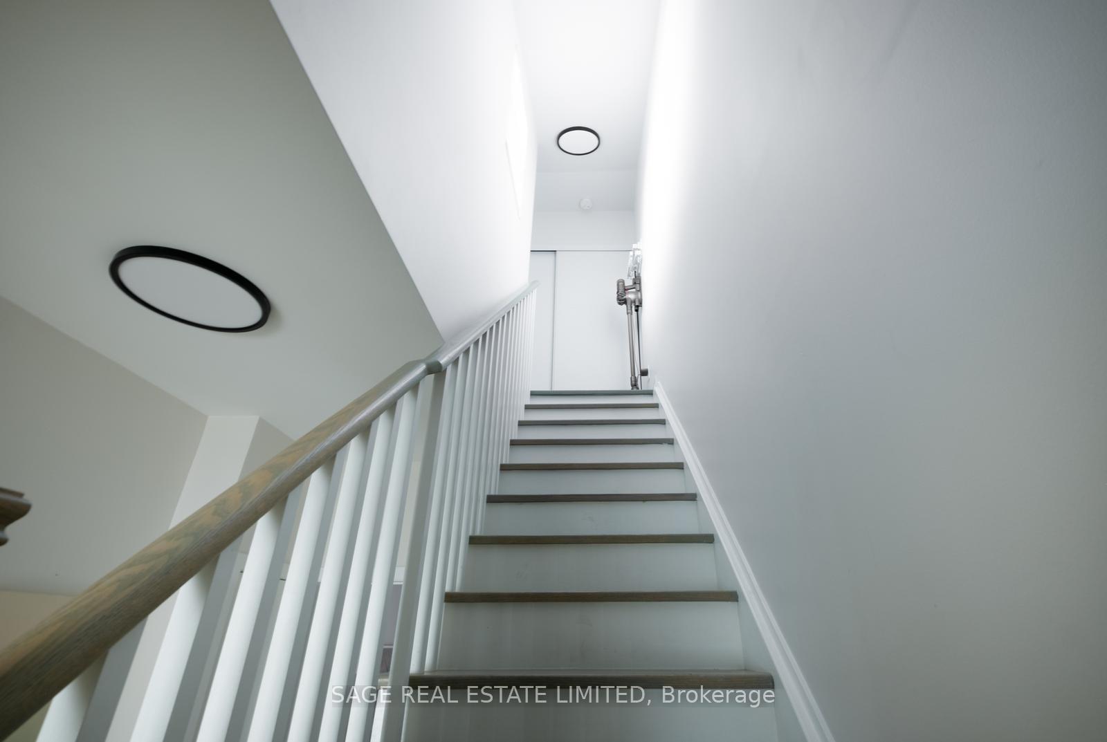 Photo 30 of Unit 8, 1321 Gerrard Street E, Toronto, Greenwood-Coxwell — HOMEH
