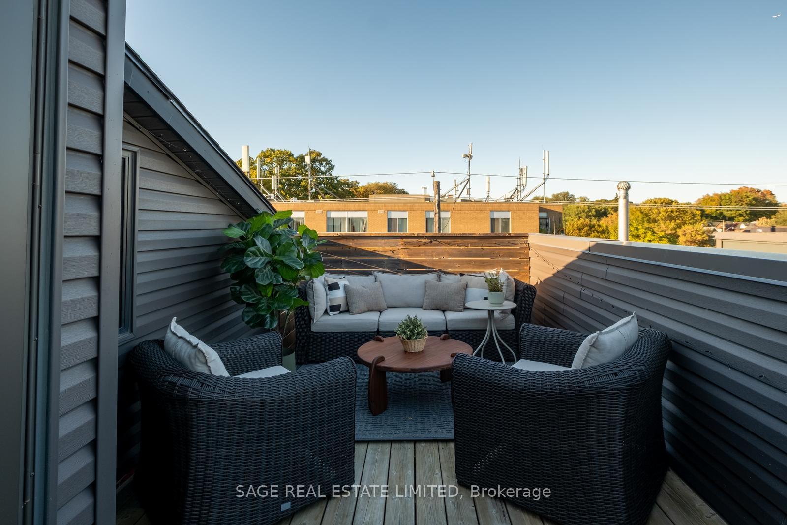 Photo 31 of Unit 8, 1321 Gerrard Street E, Toronto, Greenwood-Coxwell — HOMEH