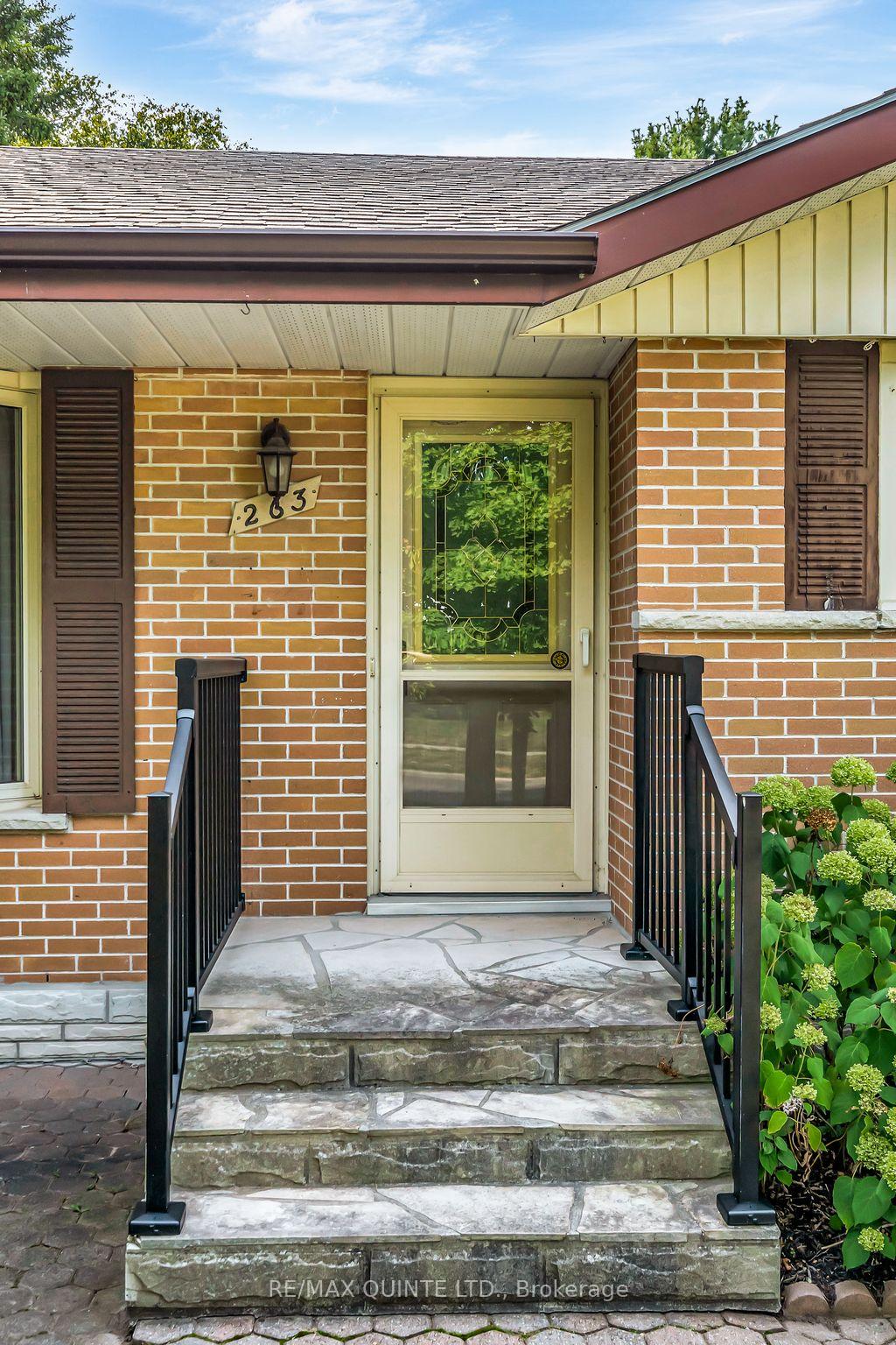 Photo 5 of 263 College Street W, Belleville, Belleville Ward — HOMEH