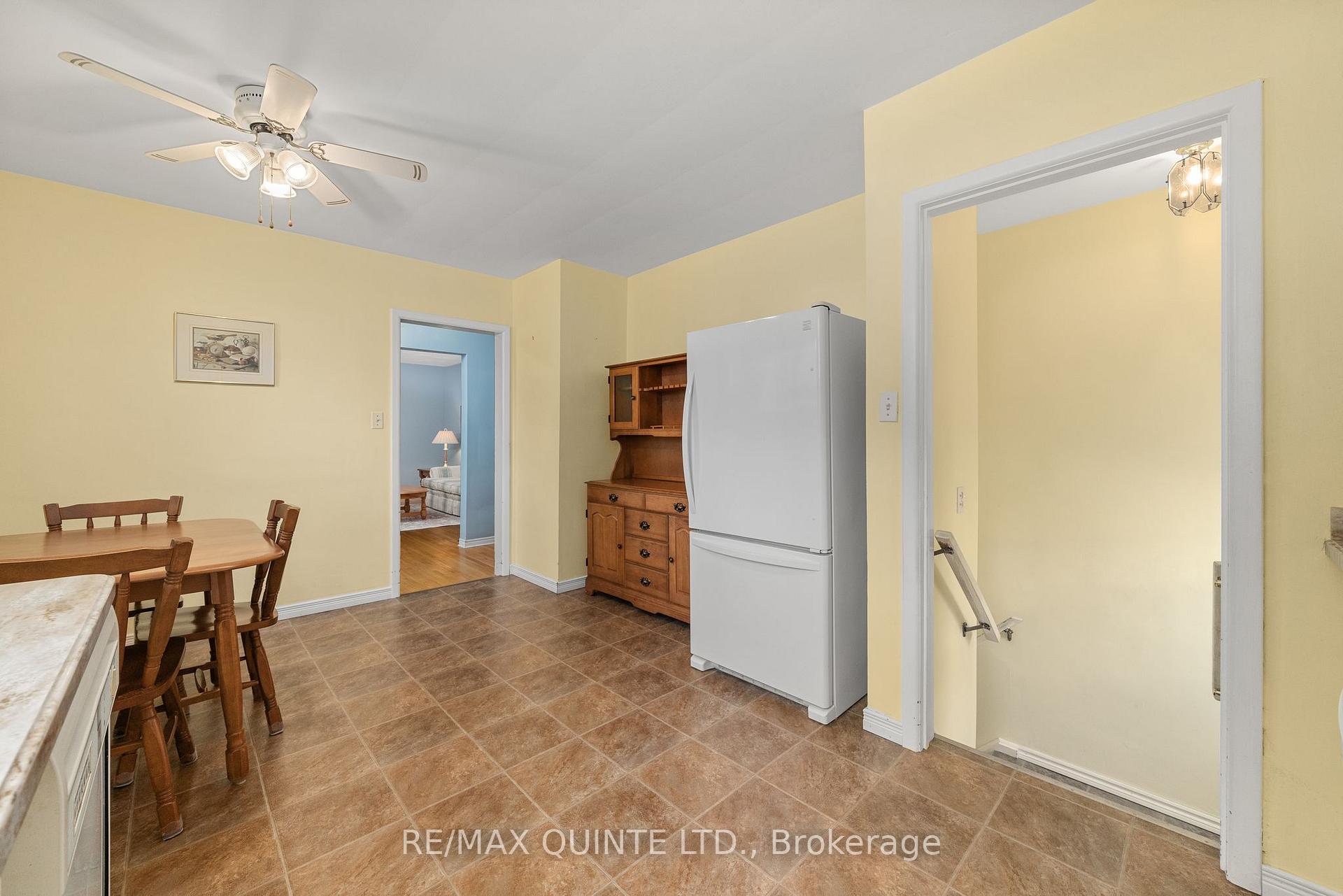 Photo 13 of 263 College Street W, Belleville, Belleville Ward — HOMEH