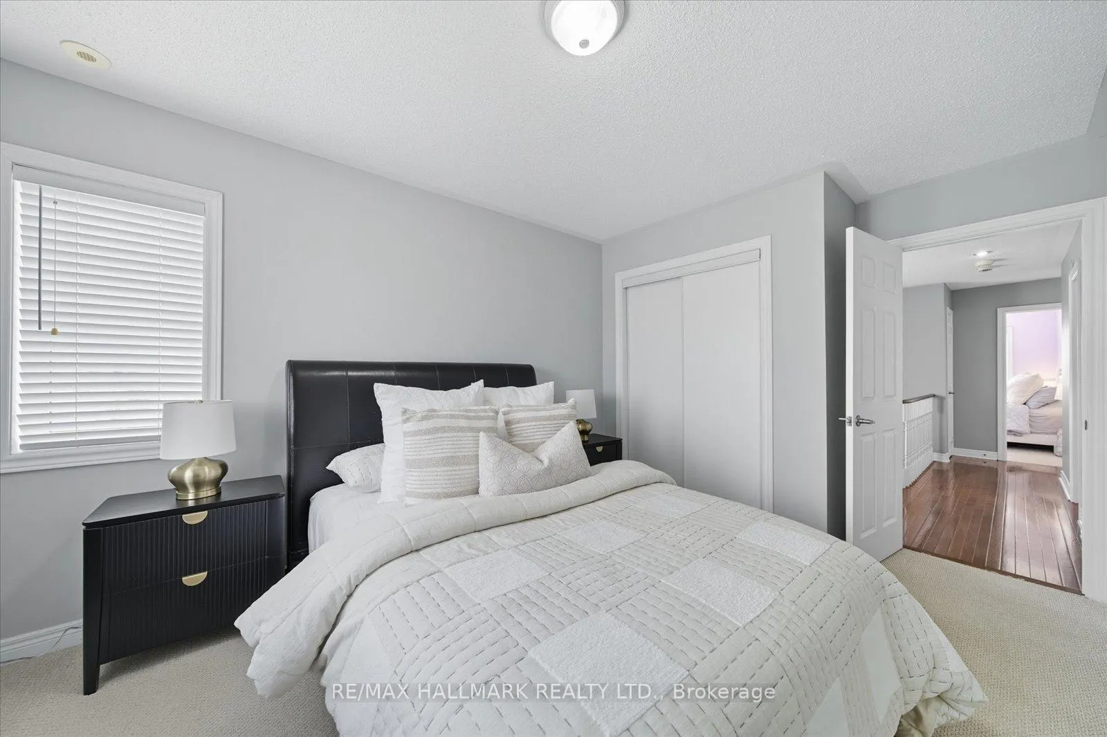 Photo 31 of Unit 23, 20 Greensborough Villag Circle, Markham, Greensborough — HOMEH