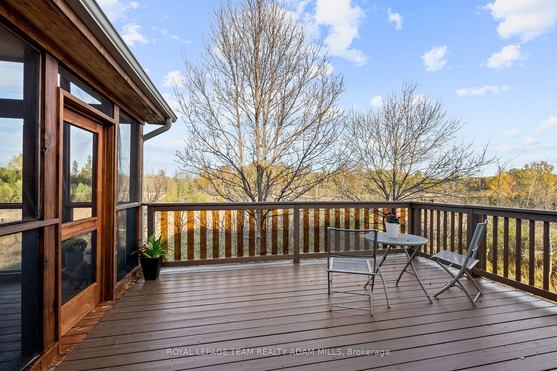 Photo 38 of 213 Wagon Drive, Ottawa, Dunrobin Shores — HOMEH