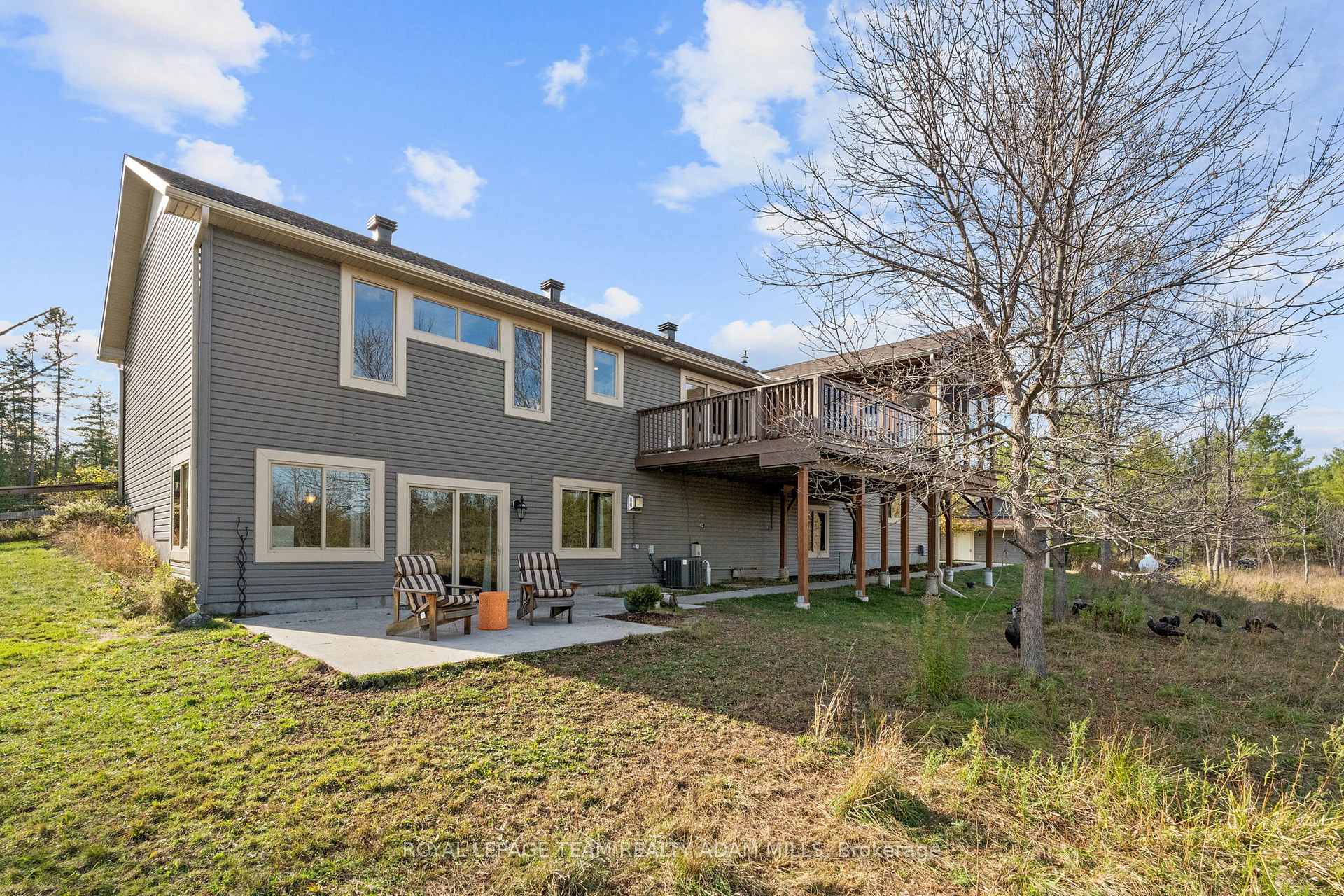 Photo 40 of 213 Wagon Drive, Ottawa, Dunrobin Shores — HOMEH