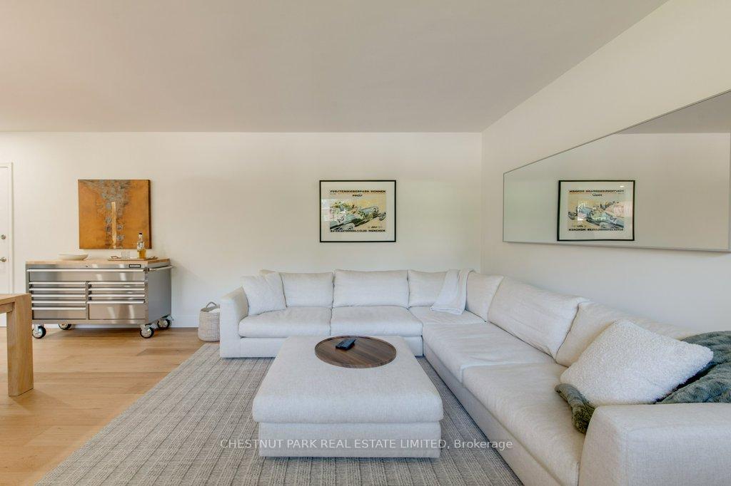 Photo 6 of Unit 3, 75 Scarborough Road, Toronto, The Beaches — HOMEH
