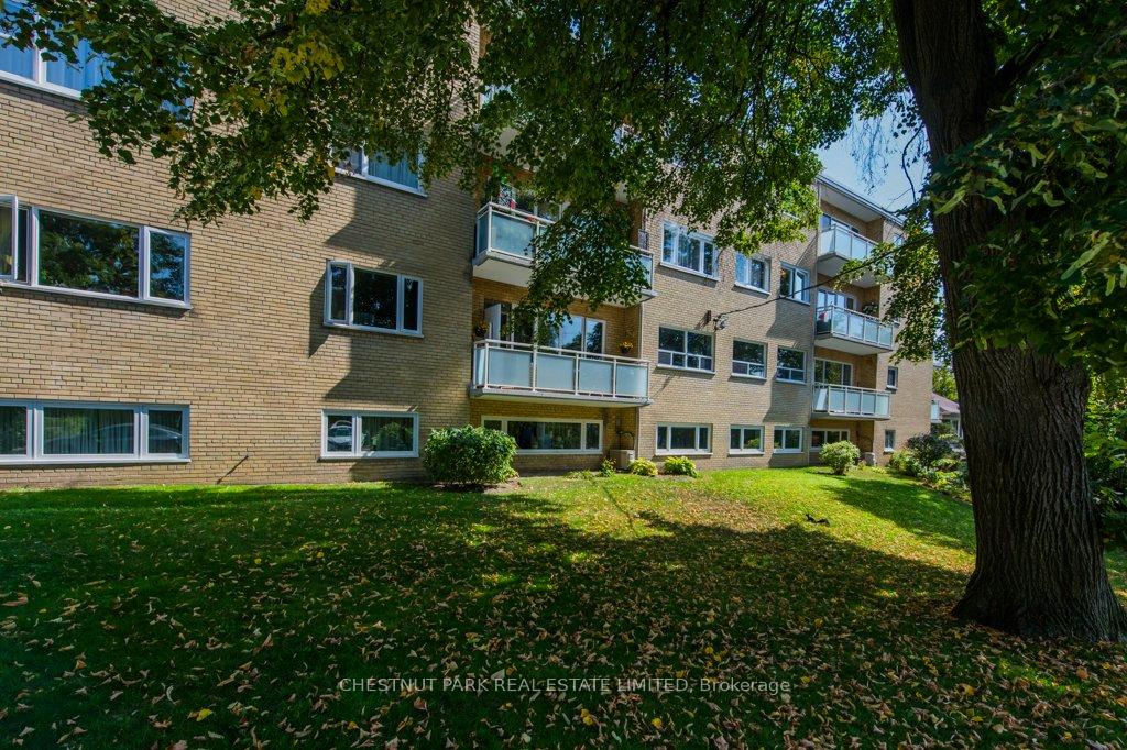 Photo 16 of Unit 3, 75 Scarborough Road, Toronto, The Beaches — HOMEH