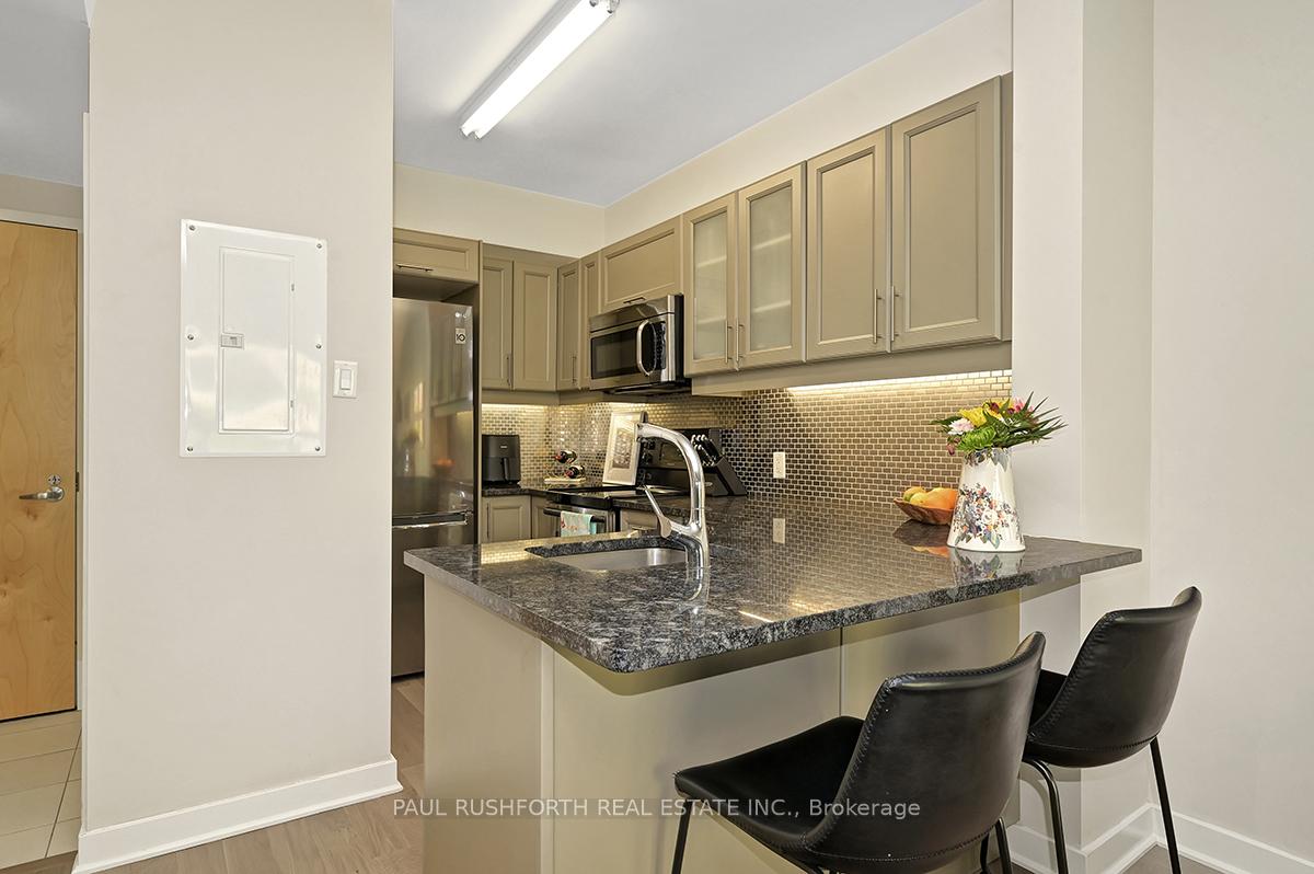 Photo 10 of Unit 303, 300 Lett Street, Ottawa, West Centre Town — HOMEH