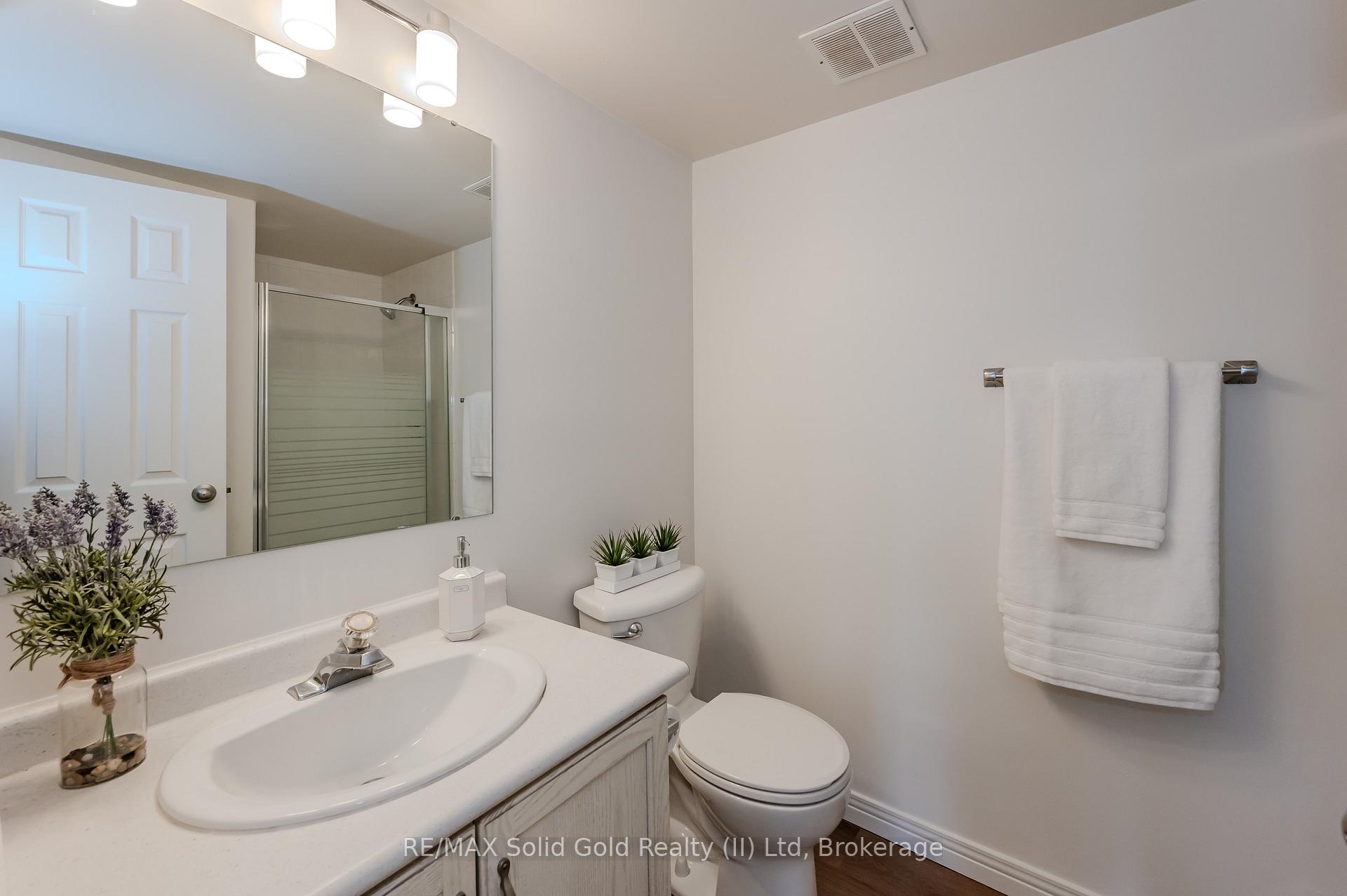 Photo 14 of Unit 705, 260 Sheldon Avenue N, Kitchener — HOMEH