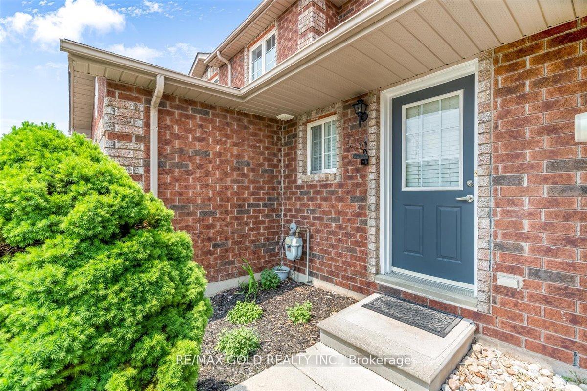 Photo 3 of 260 Dunsmore Lane, Barrie, Georgian Drive — HOMEH