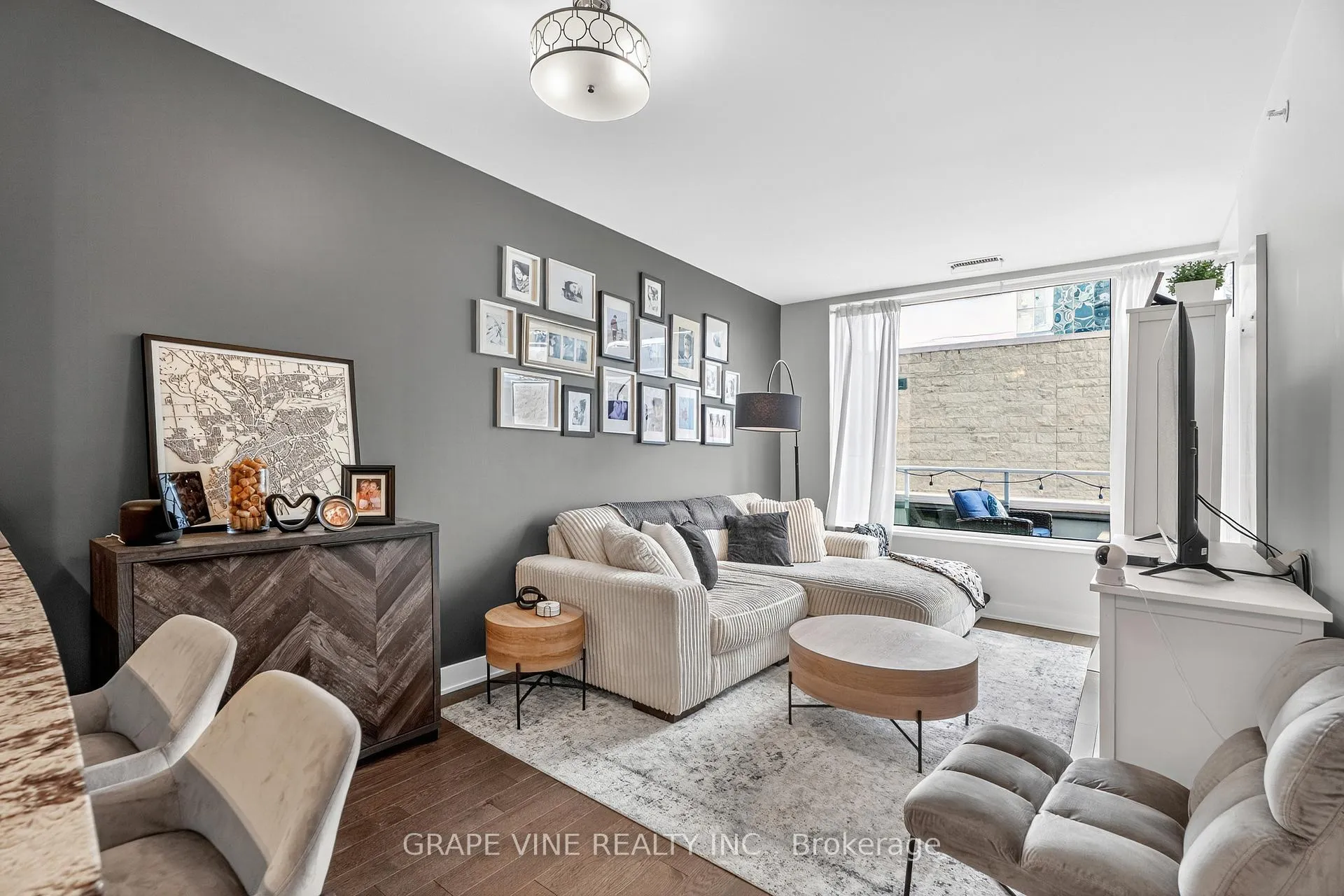 Photo 13 of Unit 304, 1035 Bank Street, Ottawa, Glebe — HOMEH