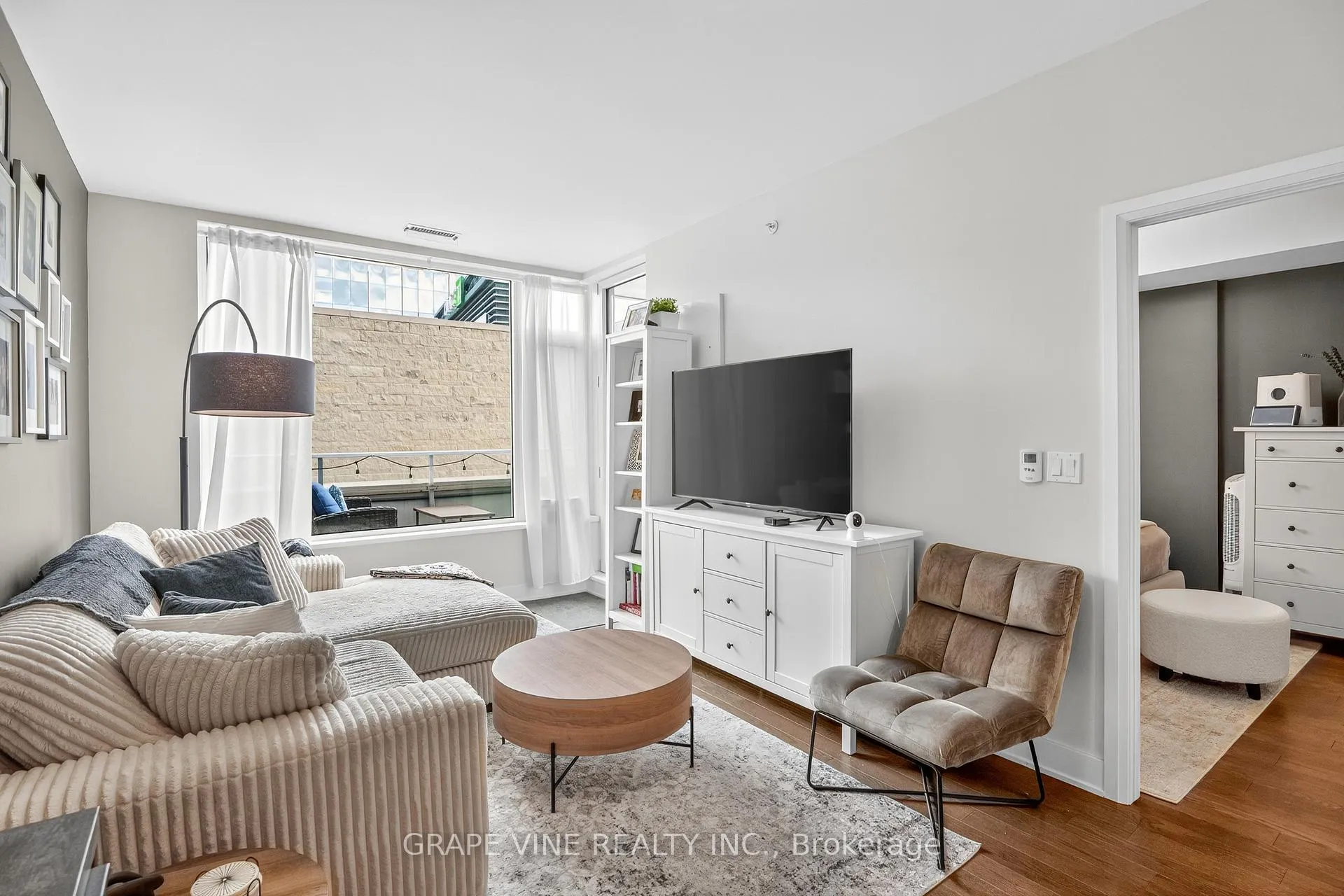 Photo 14 of Unit 304, 1035 Bank Street, Ottawa, Glebe — HOMEH