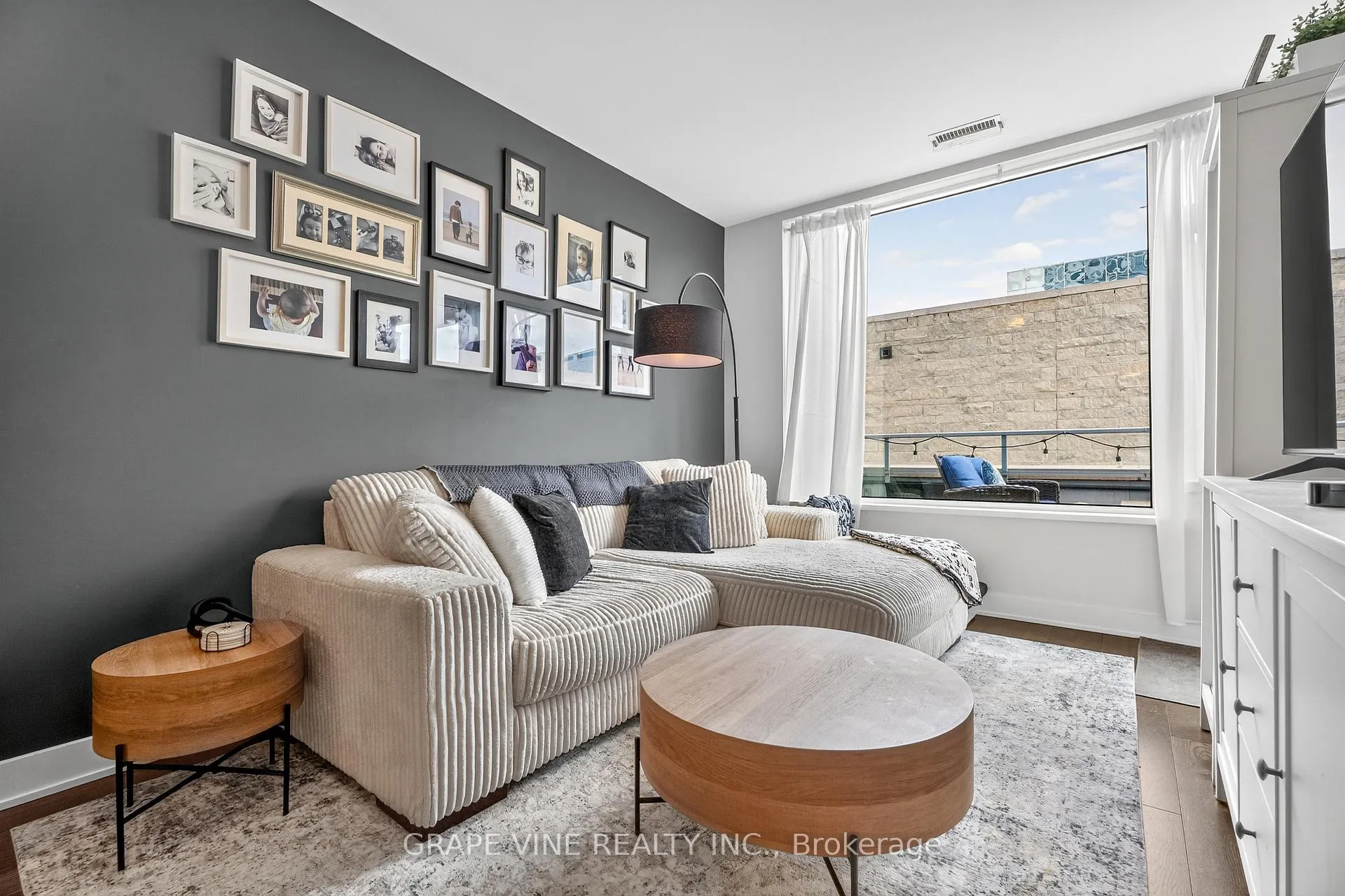 Photo 15 of Unit 304, 1035 Bank Street, Ottawa, Glebe — HOMEH