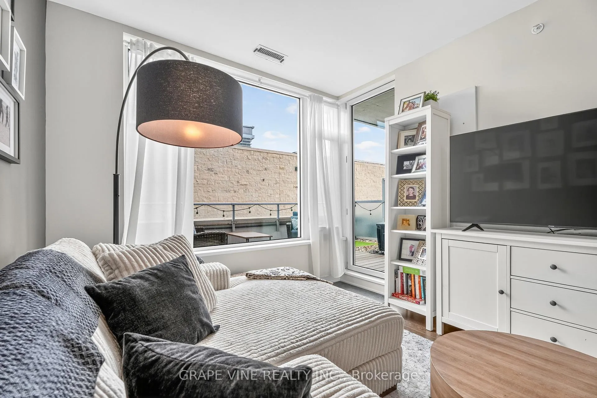 Photo 19 of Unit 304, 1035 Bank Street, Ottawa, Glebe — HOMEH