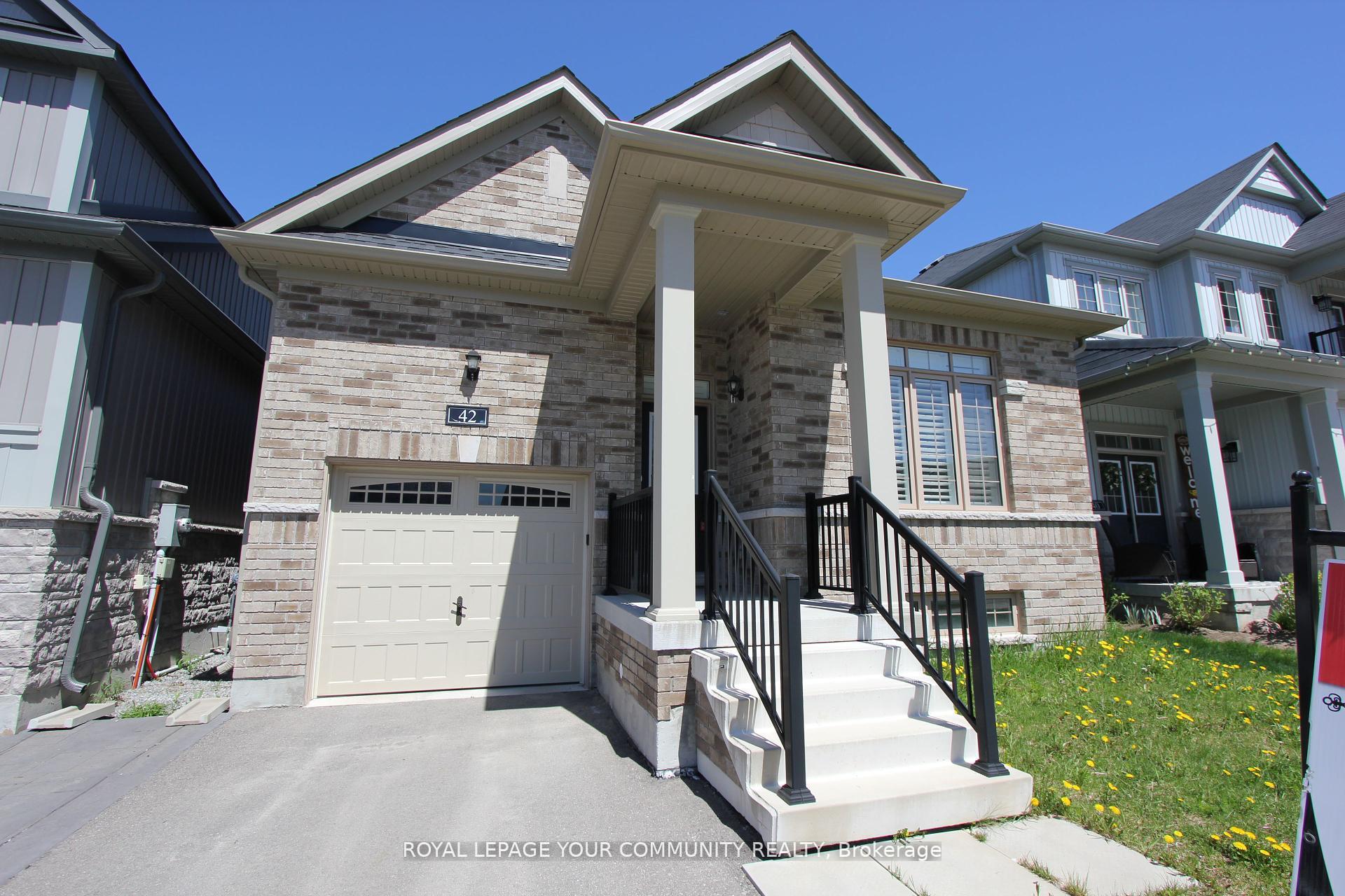 Photo 3 of 42 Northhill Avenue, Cavan Monaghan, Cavan Twp — HOMEH