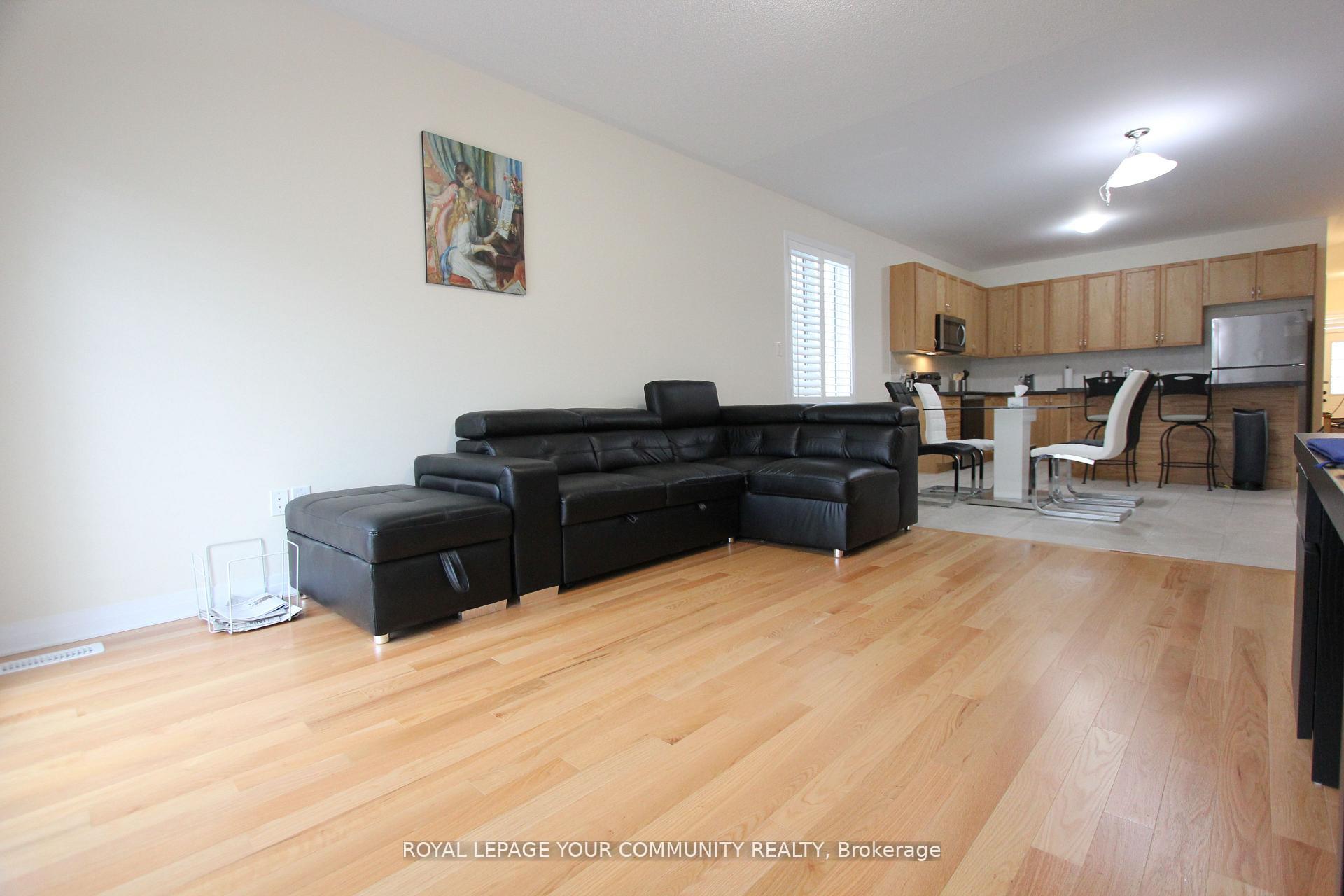 Photo 7 of 42 Northhill Avenue, Cavan Monaghan, Cavan Twp — HOMEH