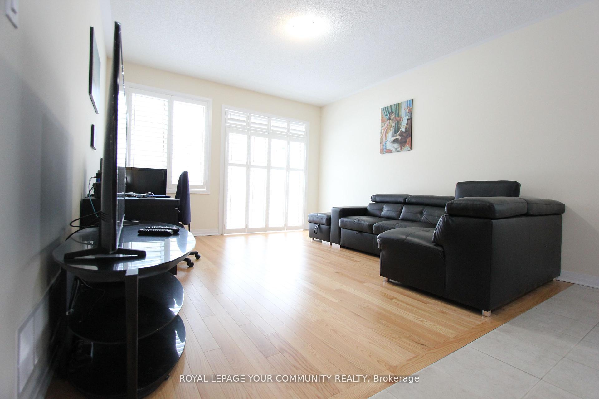 Photo 8 of 42 Northhill Avenue, Cavan Monaghan, Cavan Twp — HOMEH