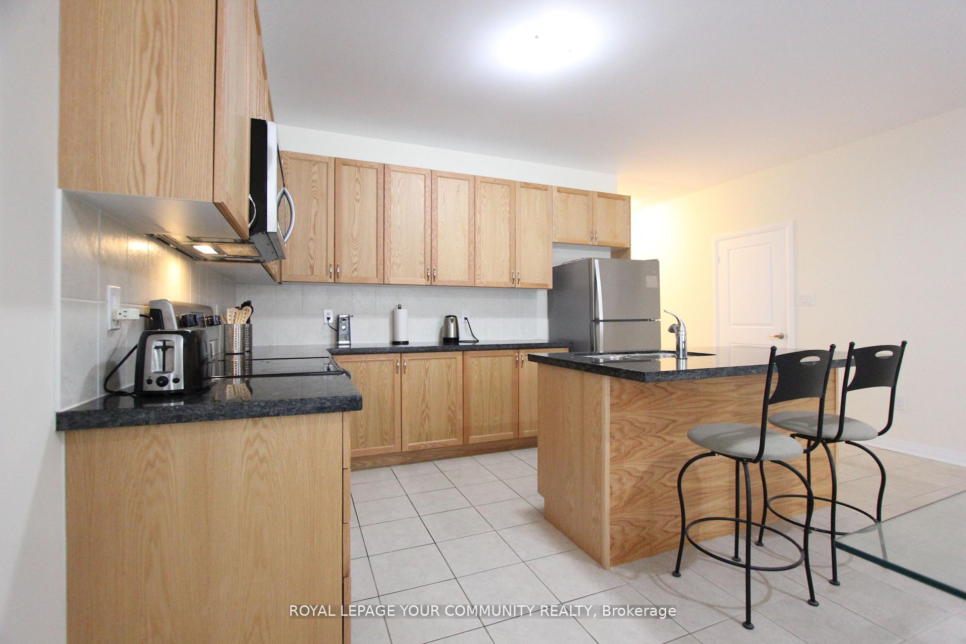 Photo 13 of 42 Northhill Avenue, Cavan Monaghan, Cavan Twp — HOMEH