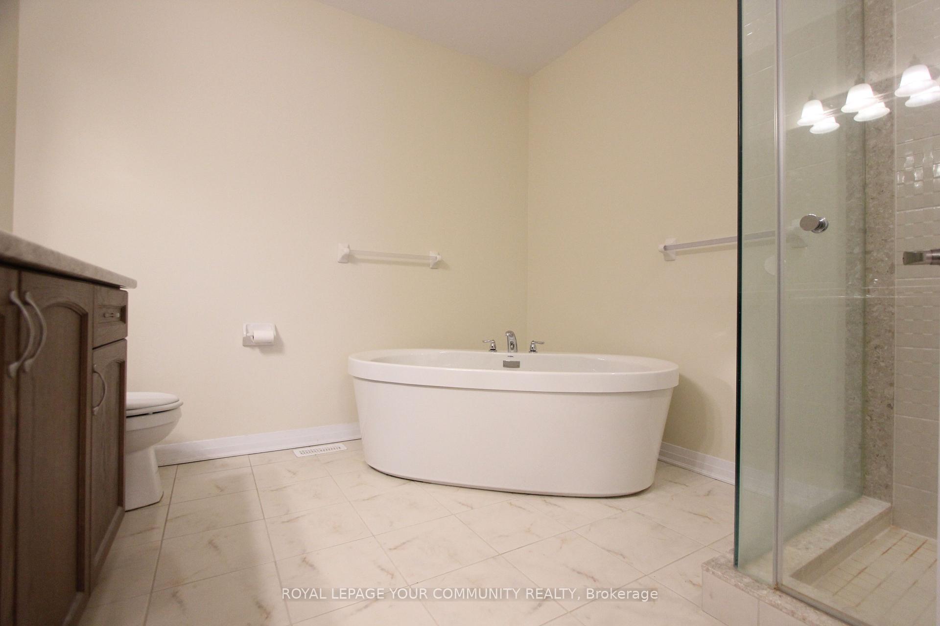 Photo 19 of 42 Northhill Avenue, Cavan Monaghan, Cavan Twp — HOMEH