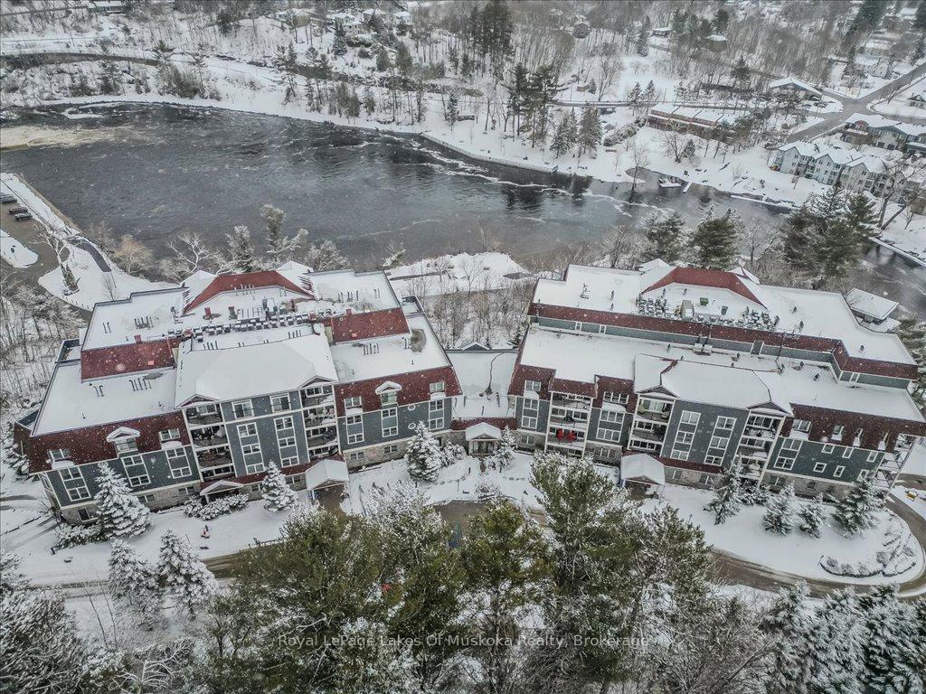 Photo 23 of Unit GL2, 10A Kimberley Avenue, Bracebridge, Macaulay — HOMEH