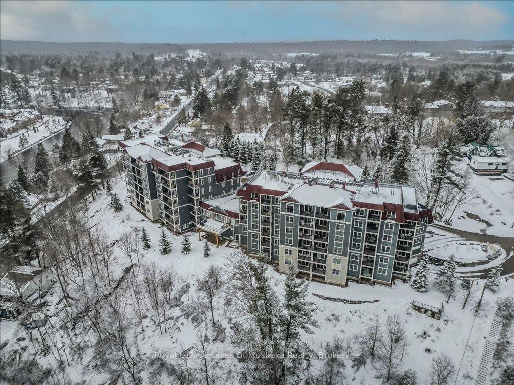 Photo 3 of Unit GL2, 10A Kimberley Avenue, Bracebridge, Macaulay — HOMEH