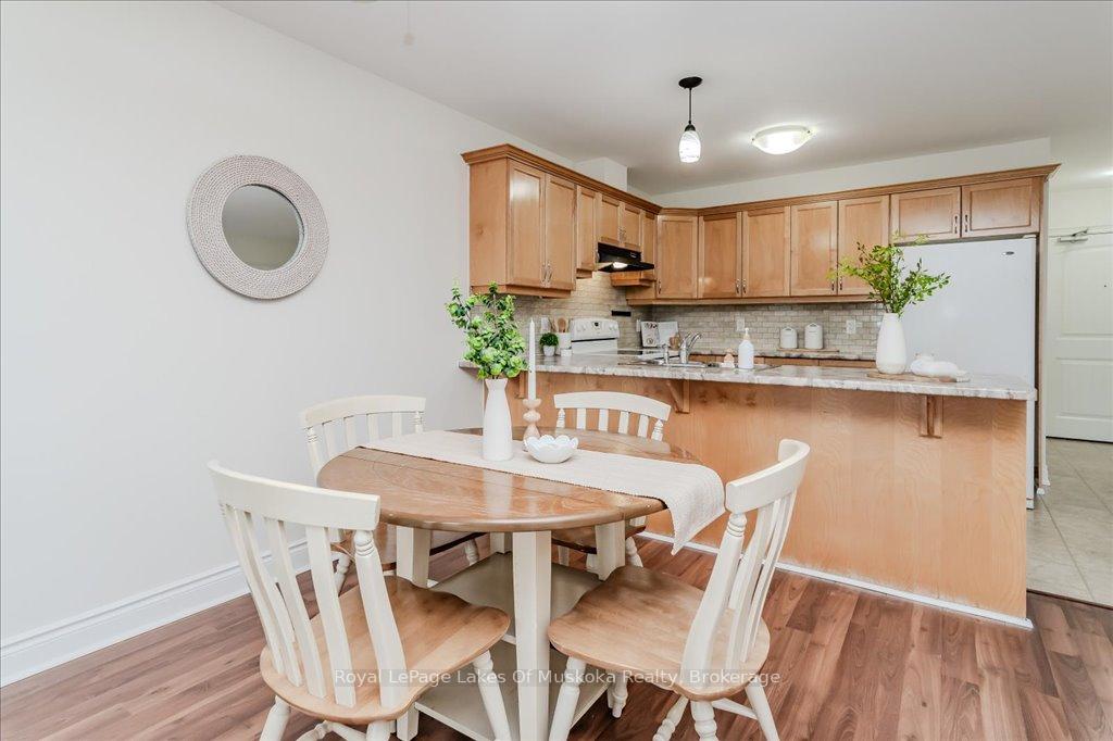 Photo 13 of Unit GL2, 10A Kimberley Avenue, Bracebridge, Macaulay — HOMEH