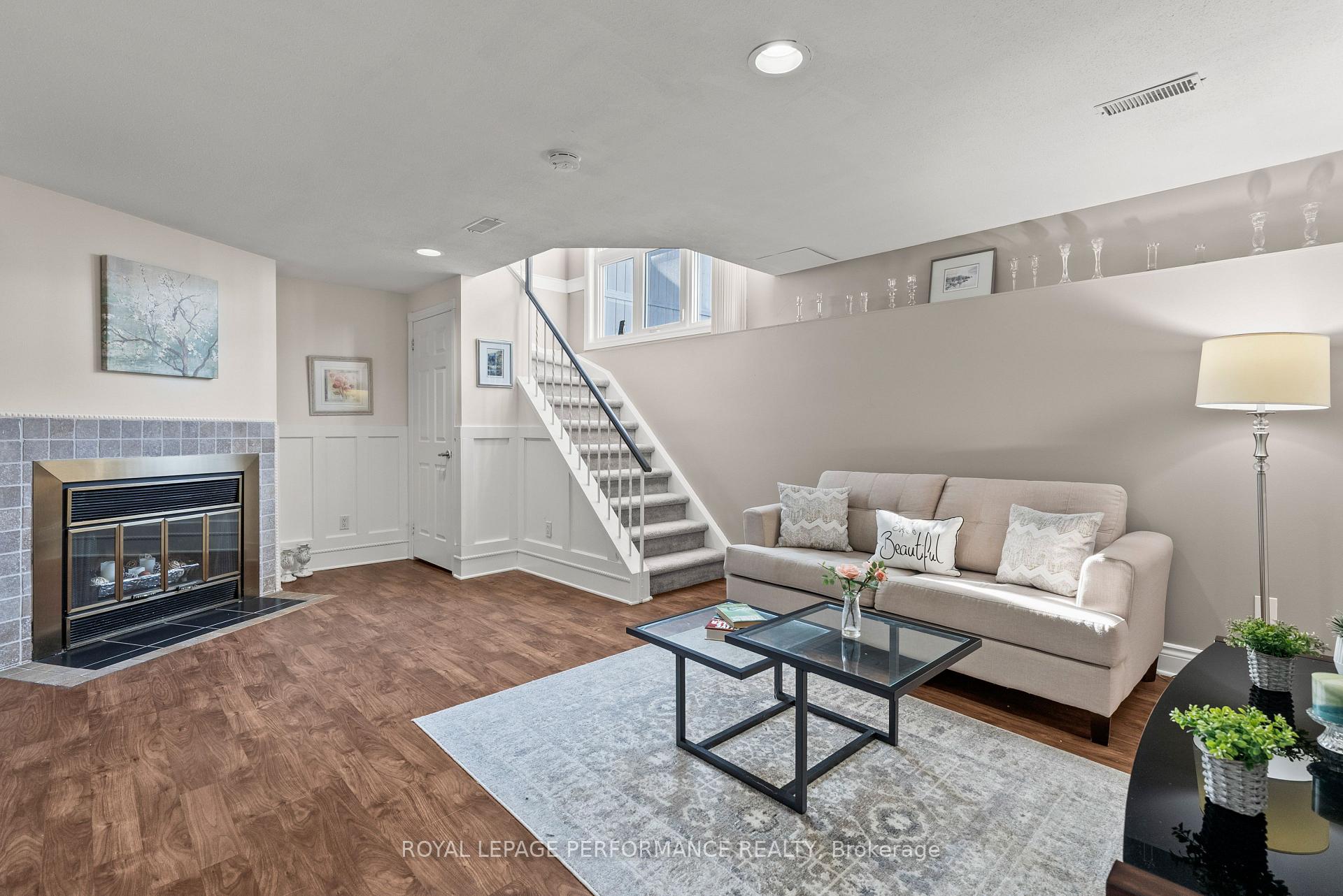 Photo 22 of 151 Midsummer Terrace, Ottawa, Queenswood Heights South — HOMEH