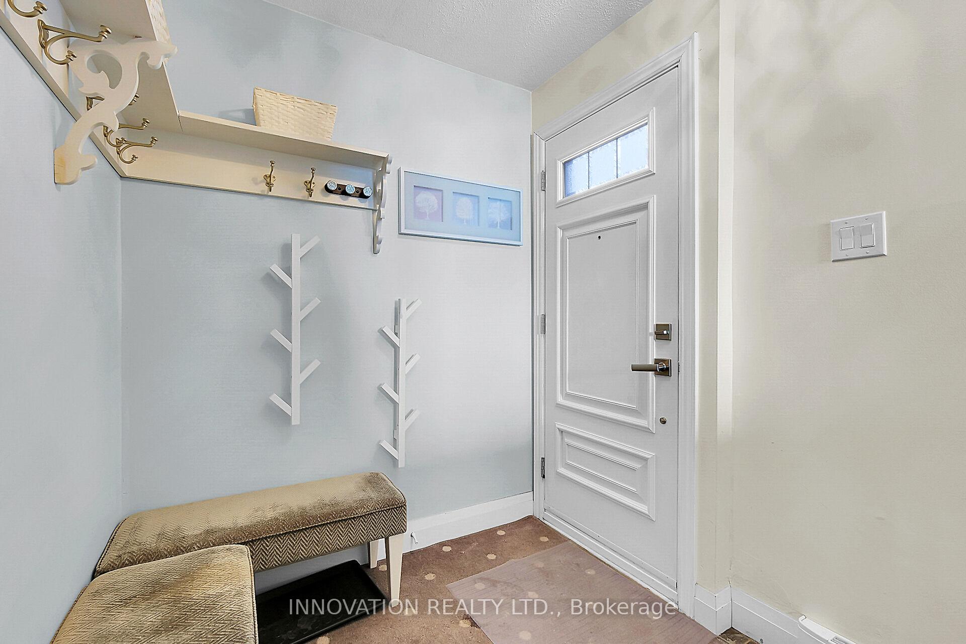 Photo 2 of 360 Montfort Street, Ottawa, Vanier — HOMEH