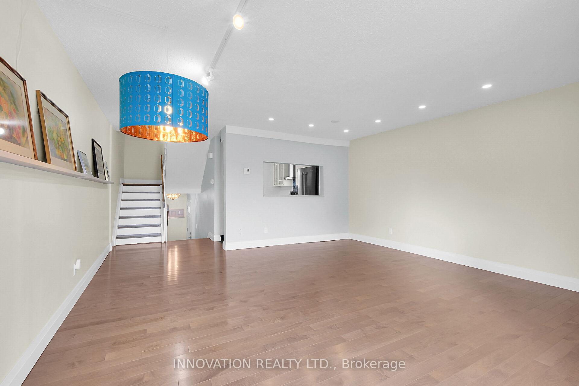 Photo 5 of 360 Montfort Street, Ottawa, Vanier — HOMEH