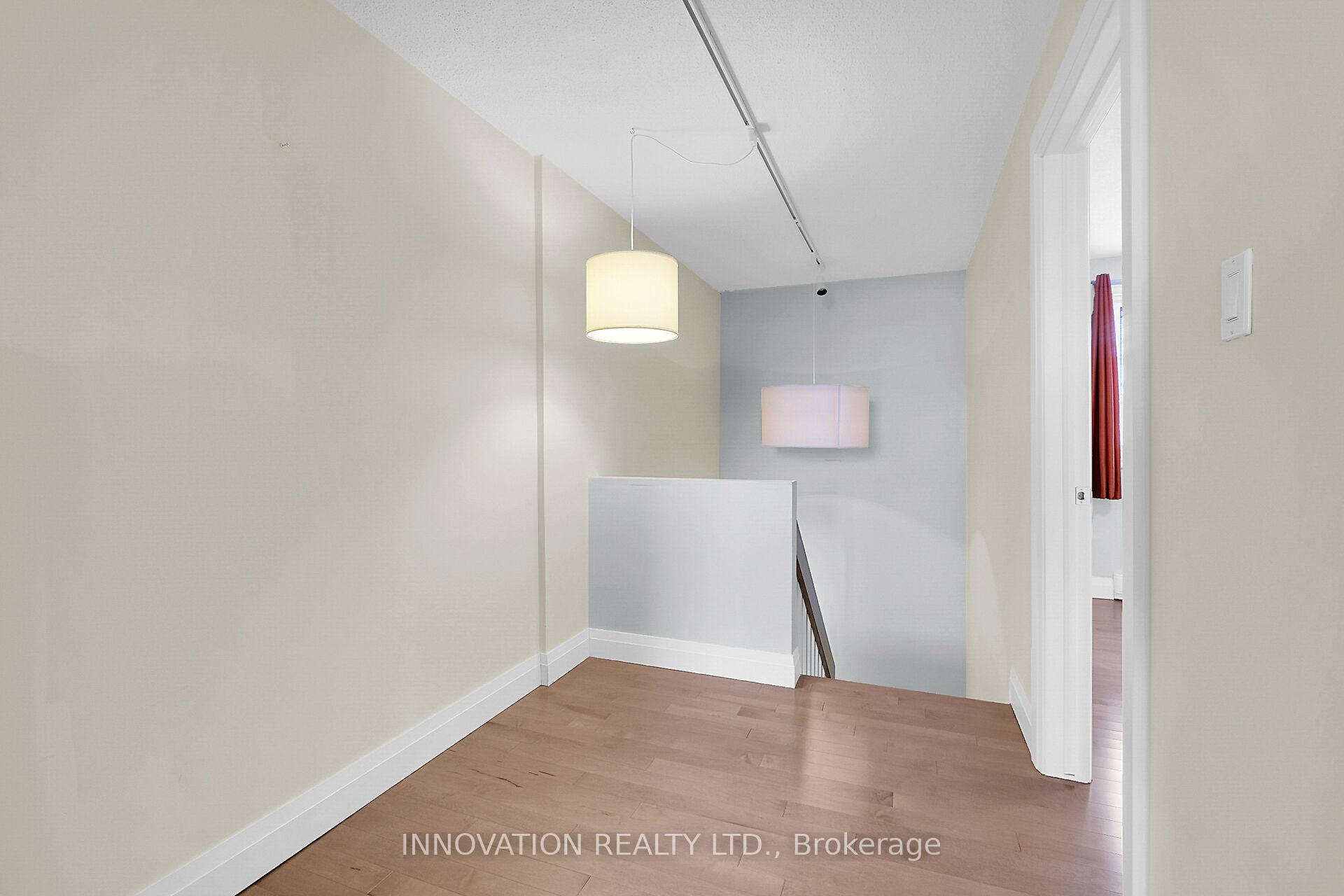 Photo 15 of 360 Montfort Street, Ottawa, Vanier — HOMEH