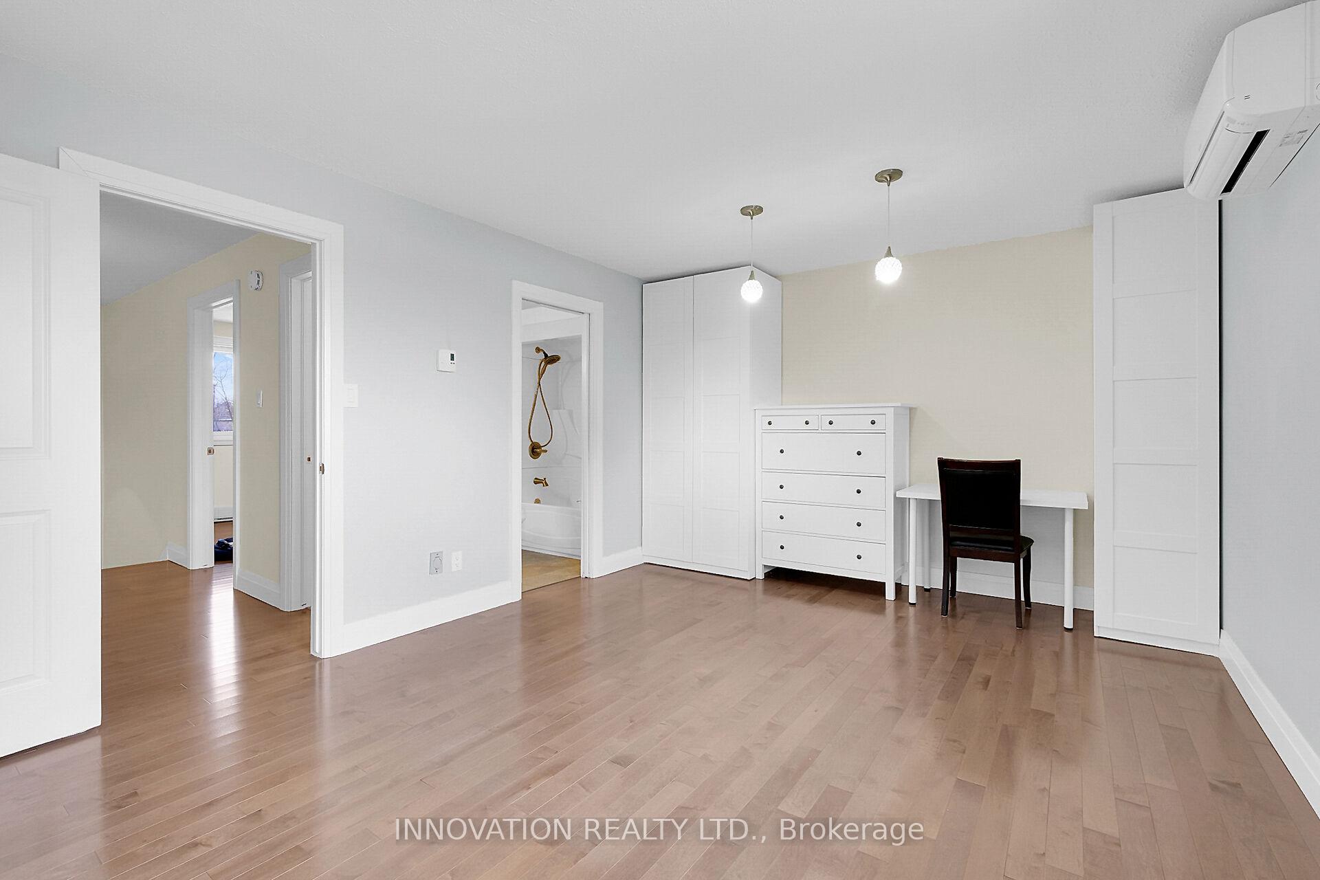 Photo 19 of 360 Montfort Street, Ottawa, Vanier — HOMEH