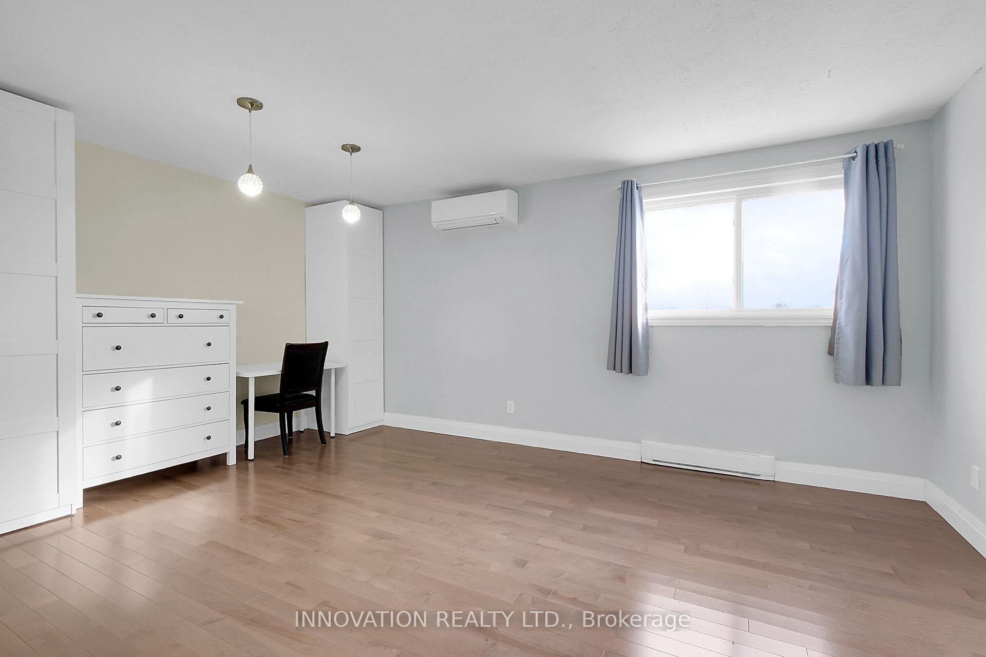 Photo 22 of 360 Montfort Street, Ottawa, Vanier — HOMEH