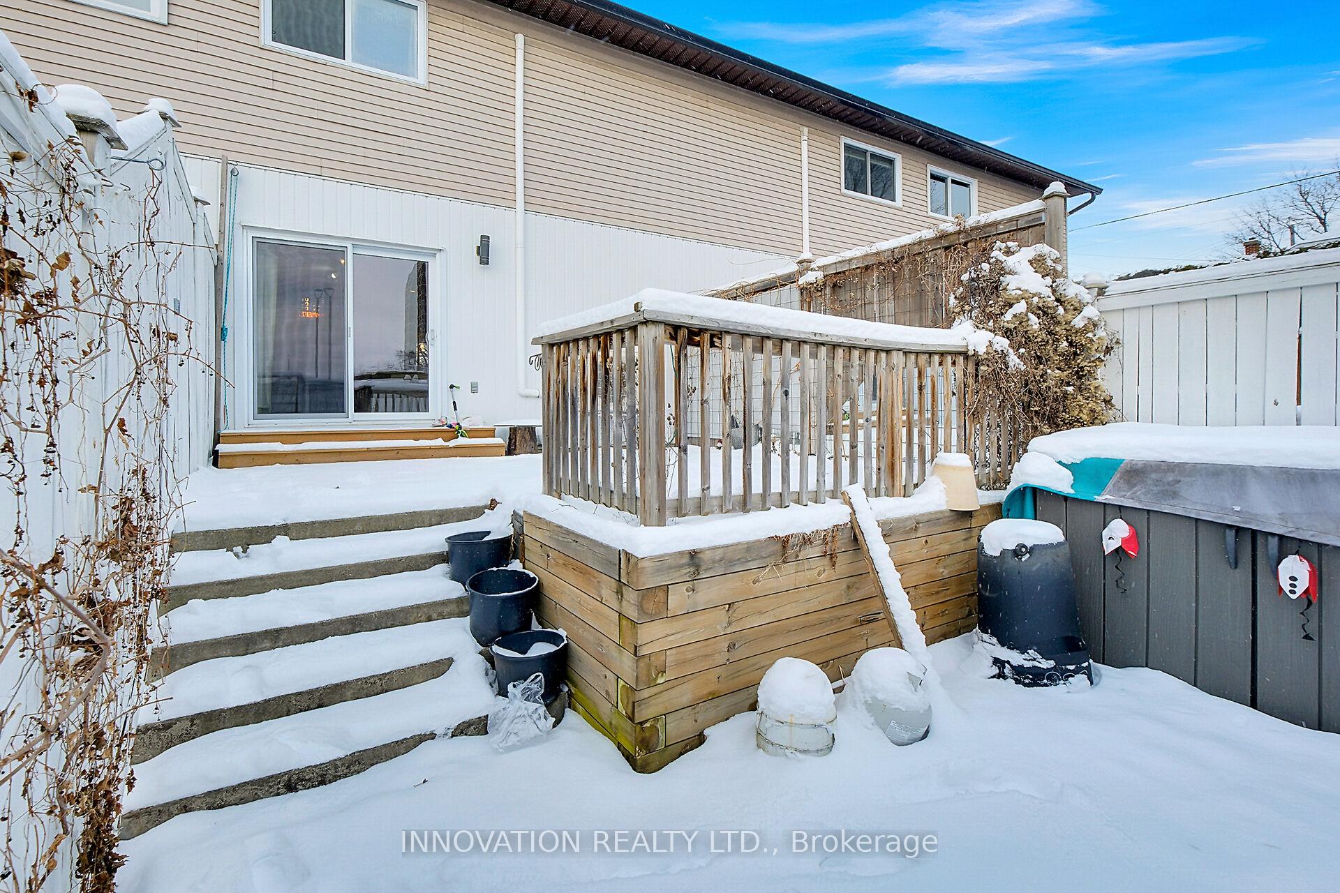 Photo 33 of 360 Montfort Street, Ottawa, Vanier — HOMEH