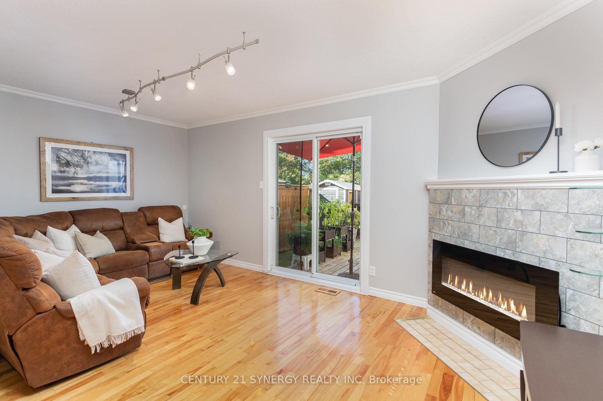 Photo 25 of Unit 64, 1574 Cheevers Crescent, Ottawa, Fallingbrook/Pineridge — HOMEH