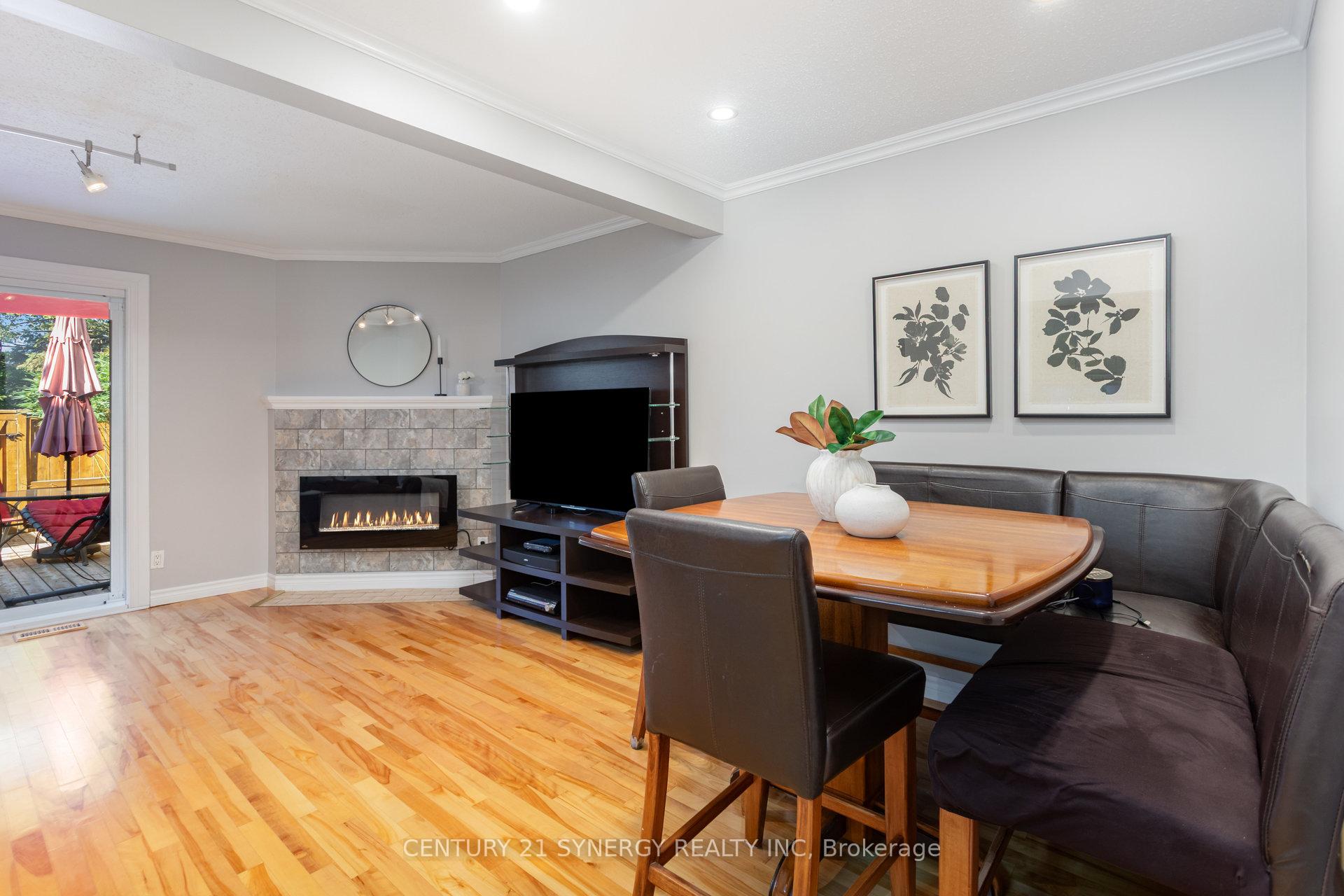 Photo 8 of Unit 64, 1574 Cheevers Crescent, Ottawa, Fallingbrook/Pineridge — HOMEH