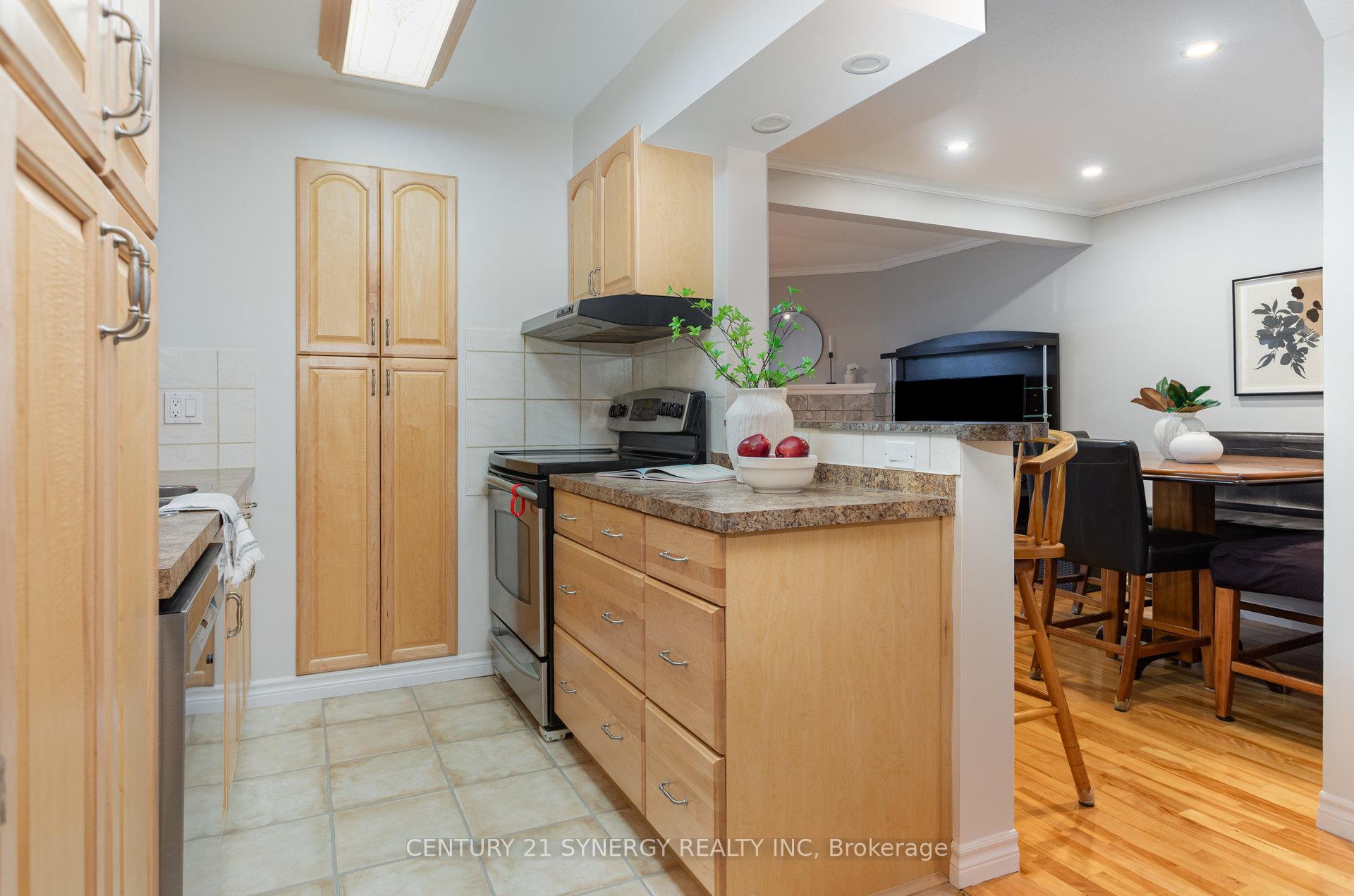 Photo 11 of Unit 64, 1574 Cheevers Crescent, Ottawa, Fallingbrook/Pineridge — HOMEH