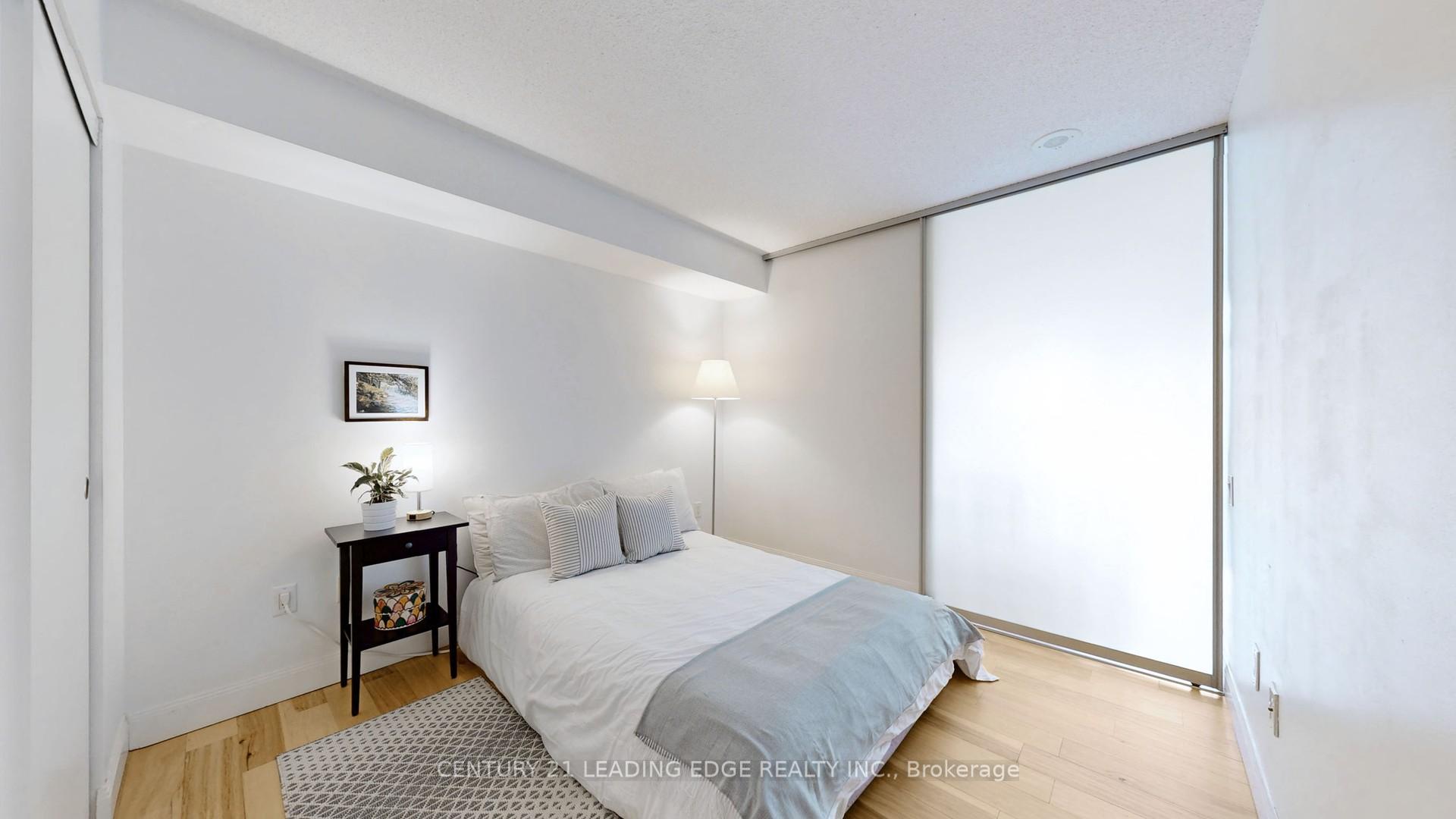Photo 27 of Unit 802, 2191 Yonge Street, Toronto, Mount Pleasant West — HOMEH