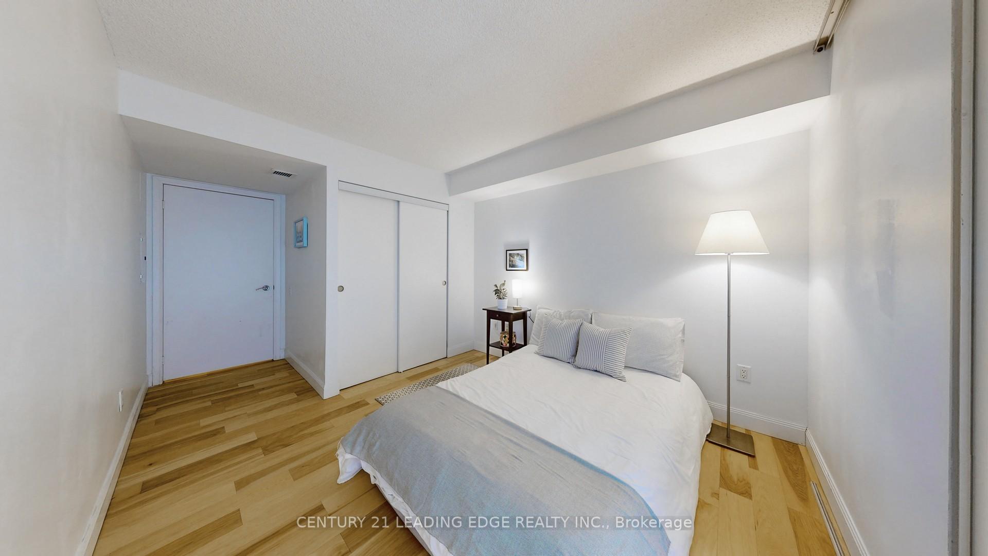 Photo 18 of Unit 802, 2191 Yonge Street, Toronto, Mount Pleasant West — HOMEH