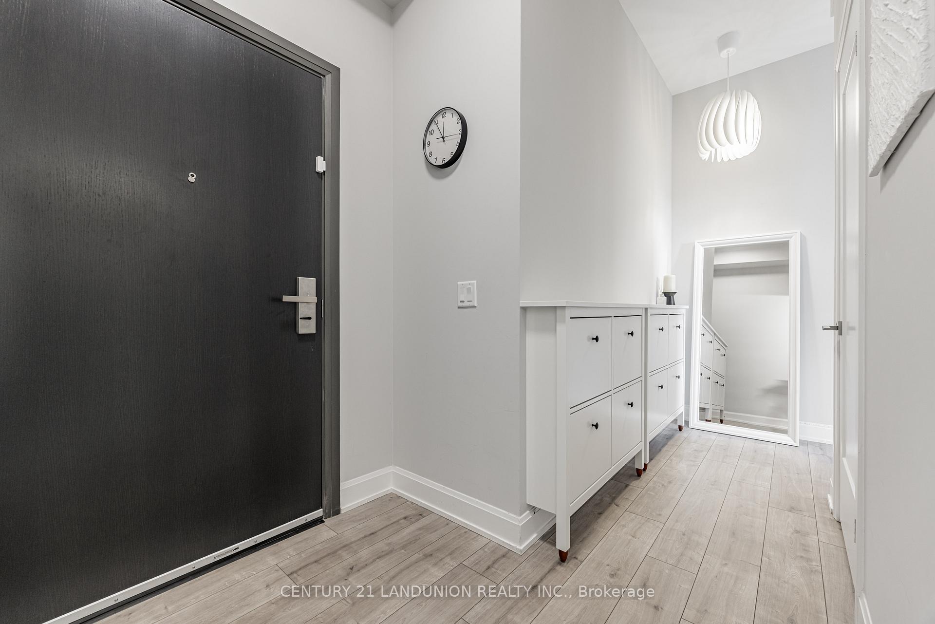 Photo 4 of Unit 2110, 38 Water Walk Drive, Markham, Commerce Valley — HOMEH