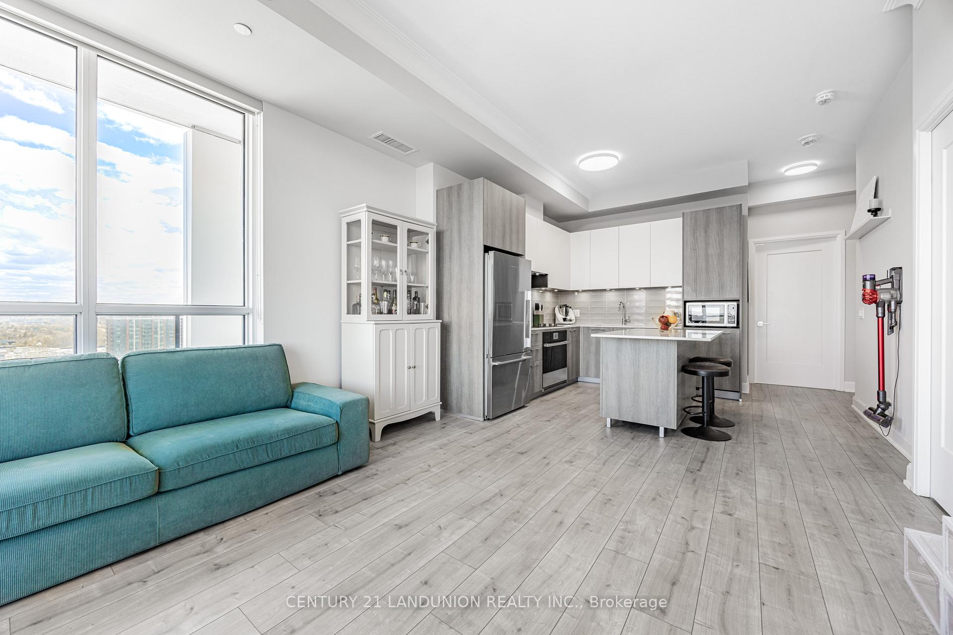 Photo 13 of Unit 2110, 38 Water Walk Drive, Markham, Commerce Valley — HOMEH