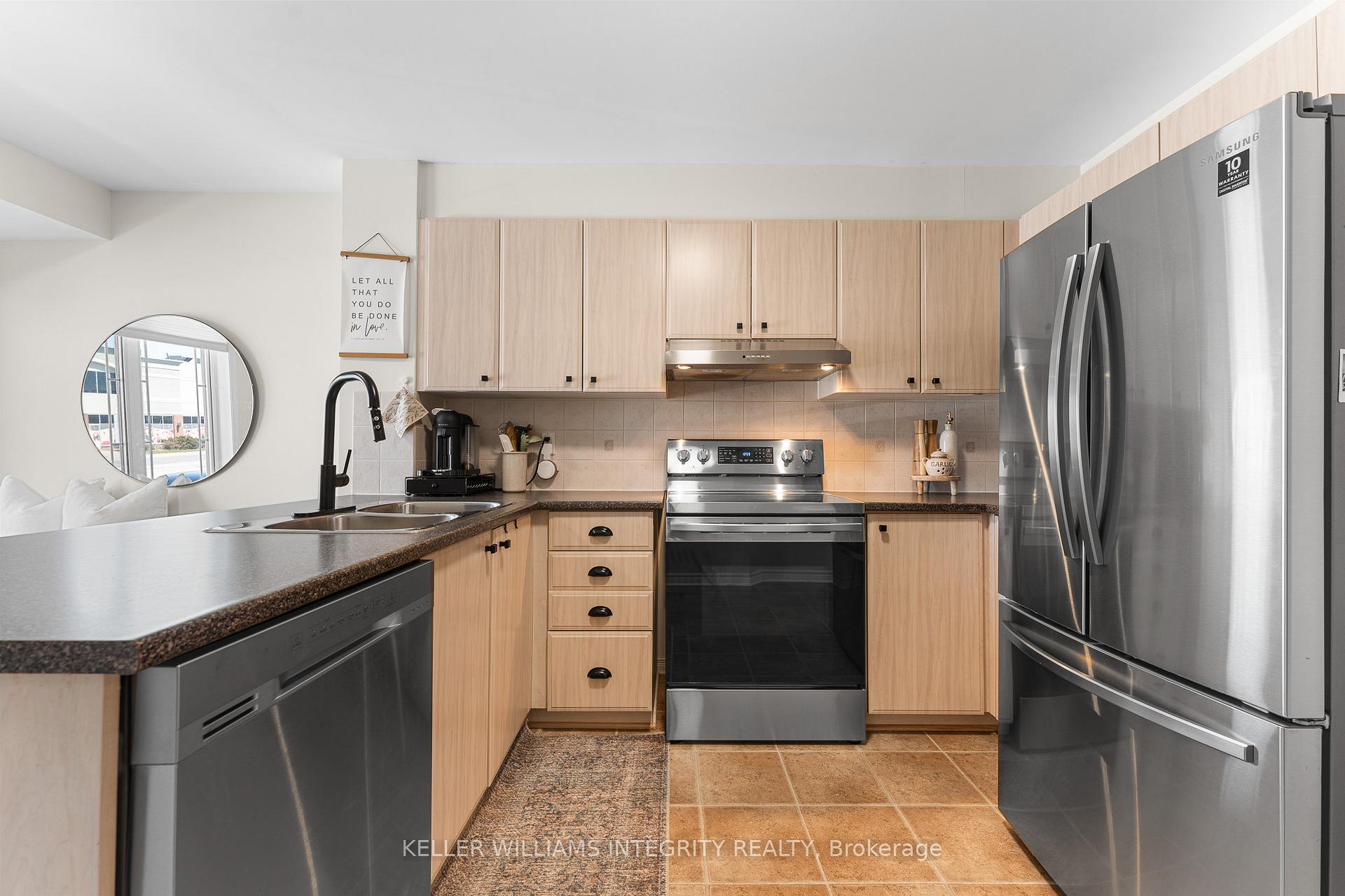 Photo 8 of 222 Chapman Mills Drive, Ottawa, Barrhaven - Strandherd — HOMEH